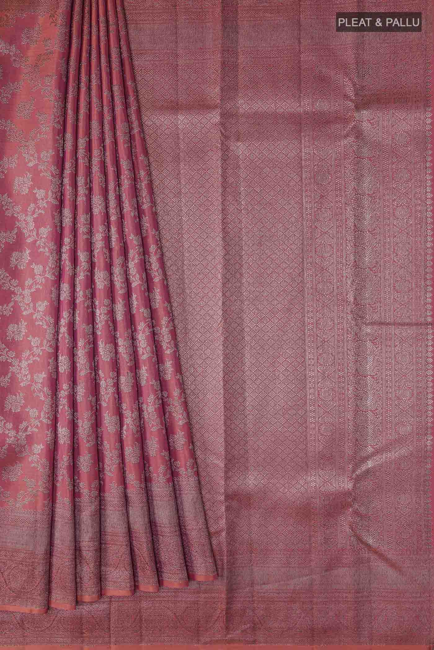 pleats pallu