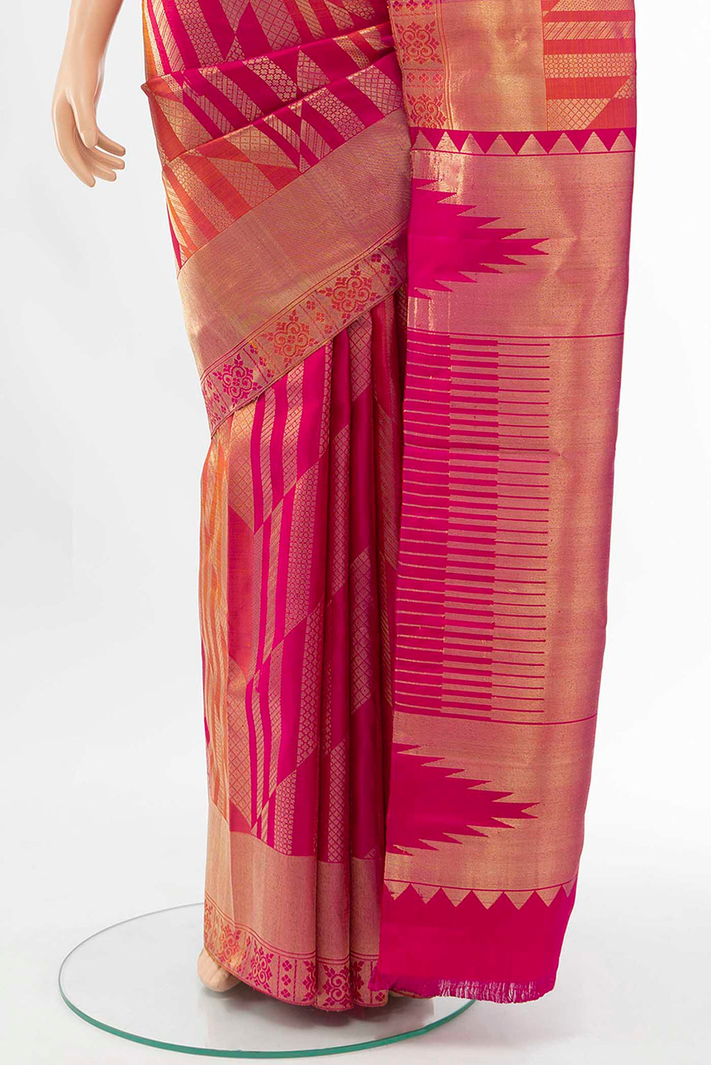 pleats pallu