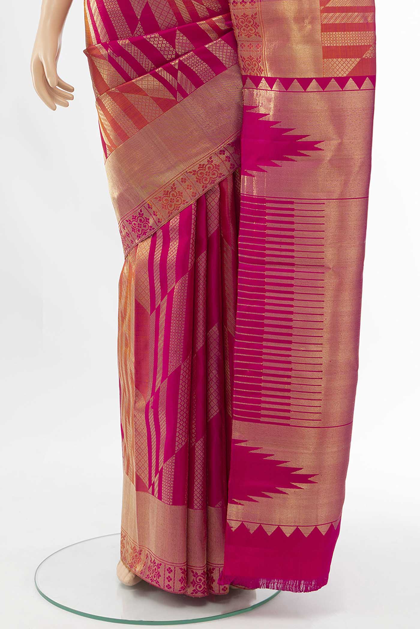 pleats pallu