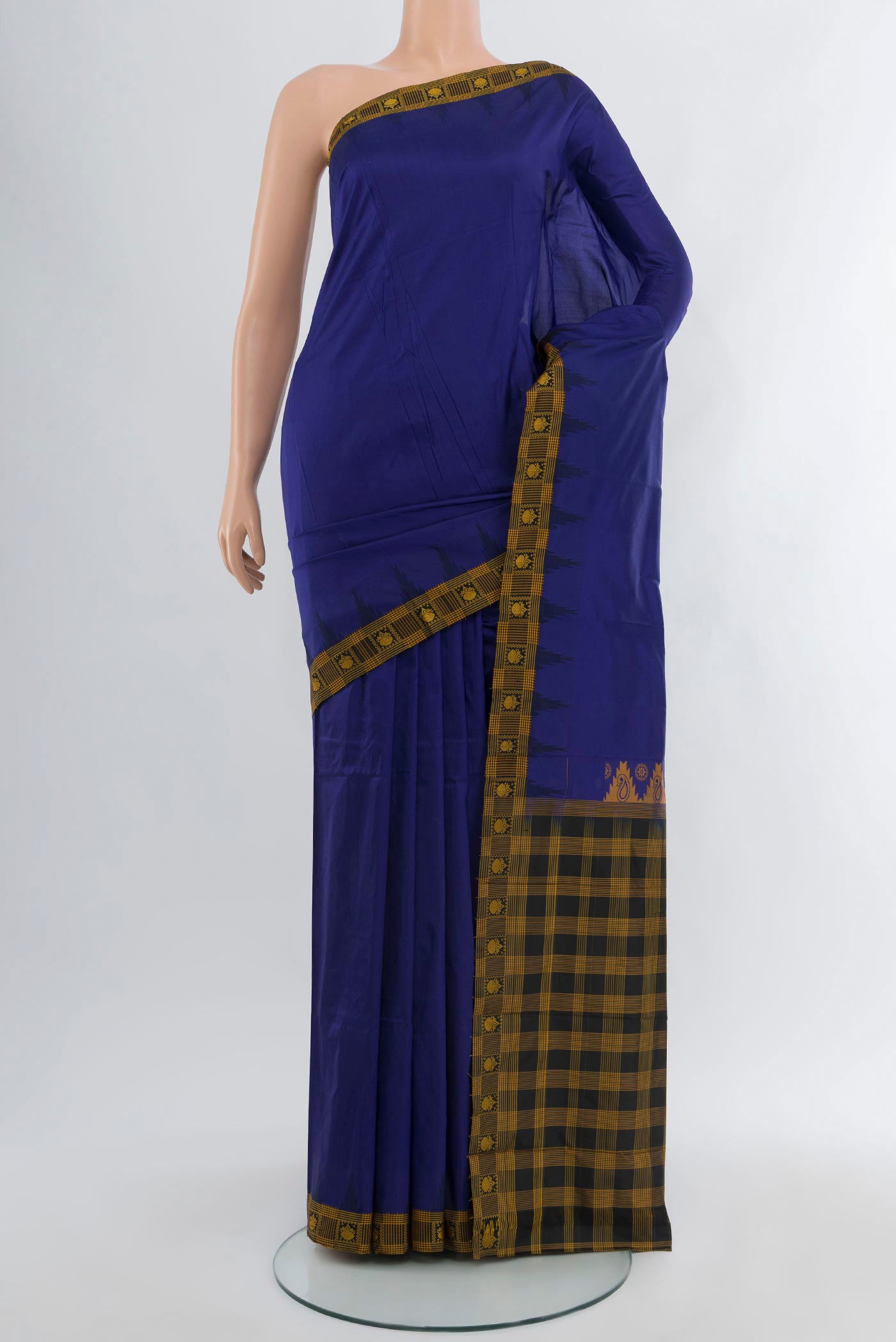 Dark Blue Bangalore Silk - kadyal Saree with Plain Body and Thread Border.  displayed on a mannequin