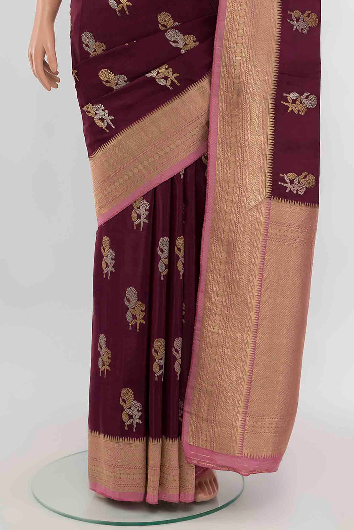 pleats pallu