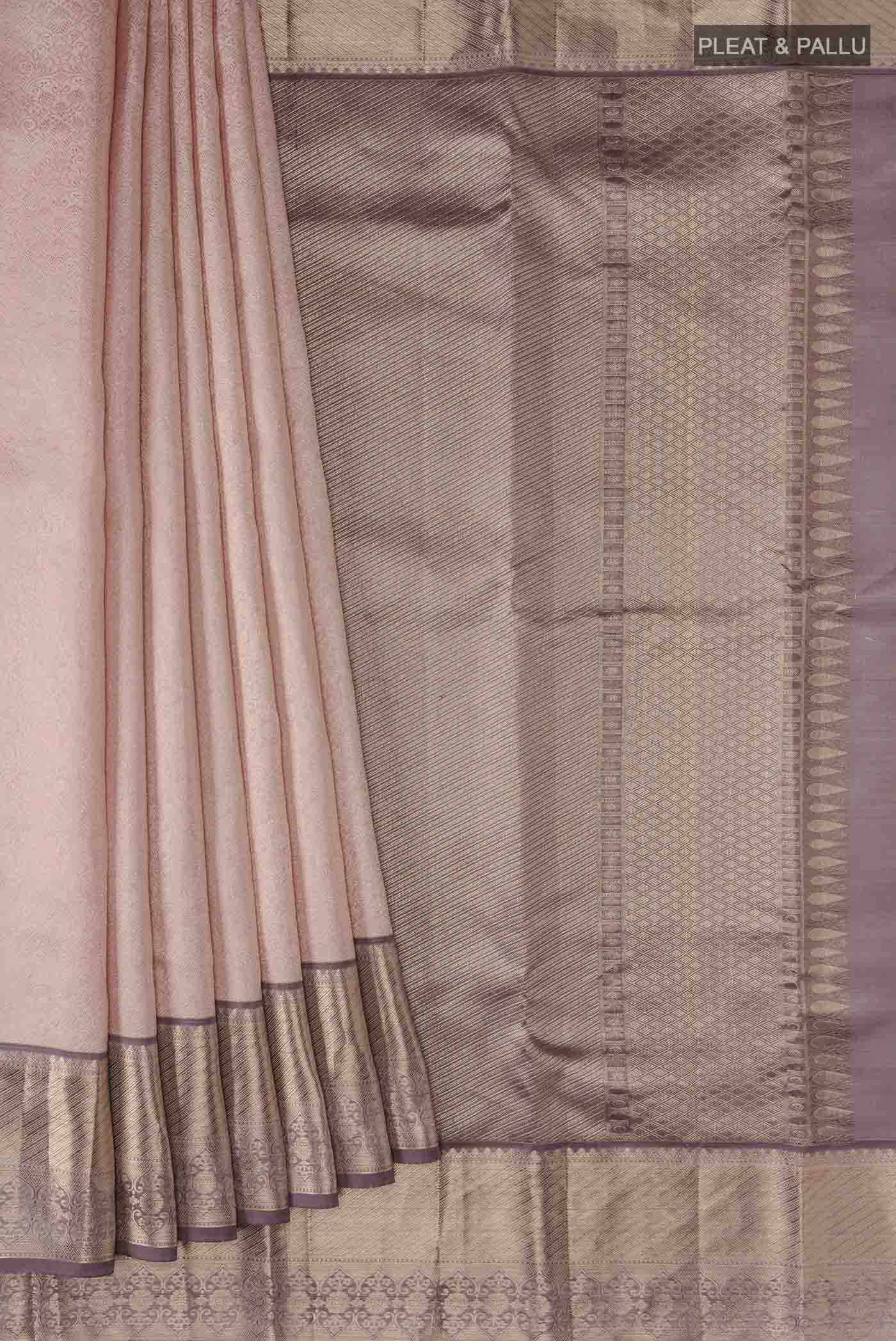 pleats pallu