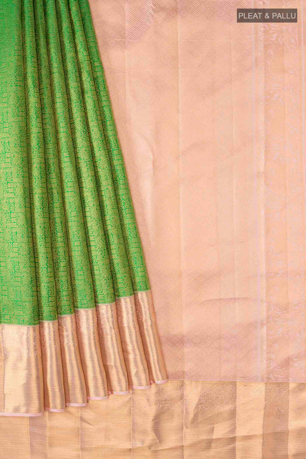 pleats pallu