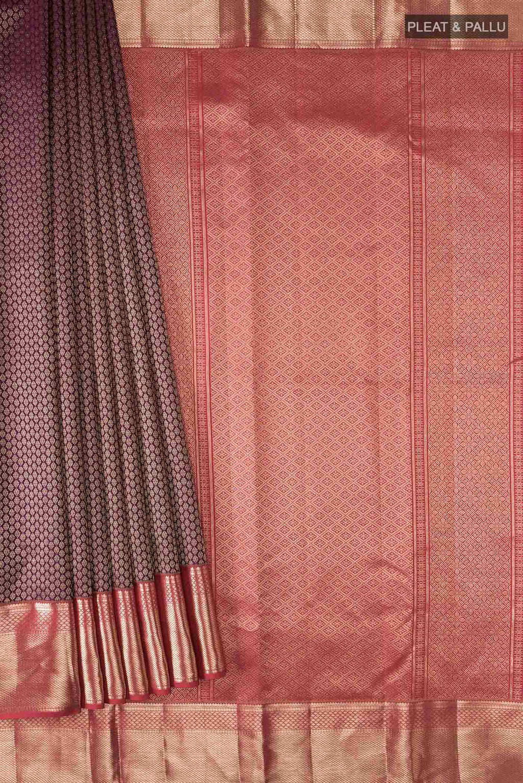 pleats pallu
