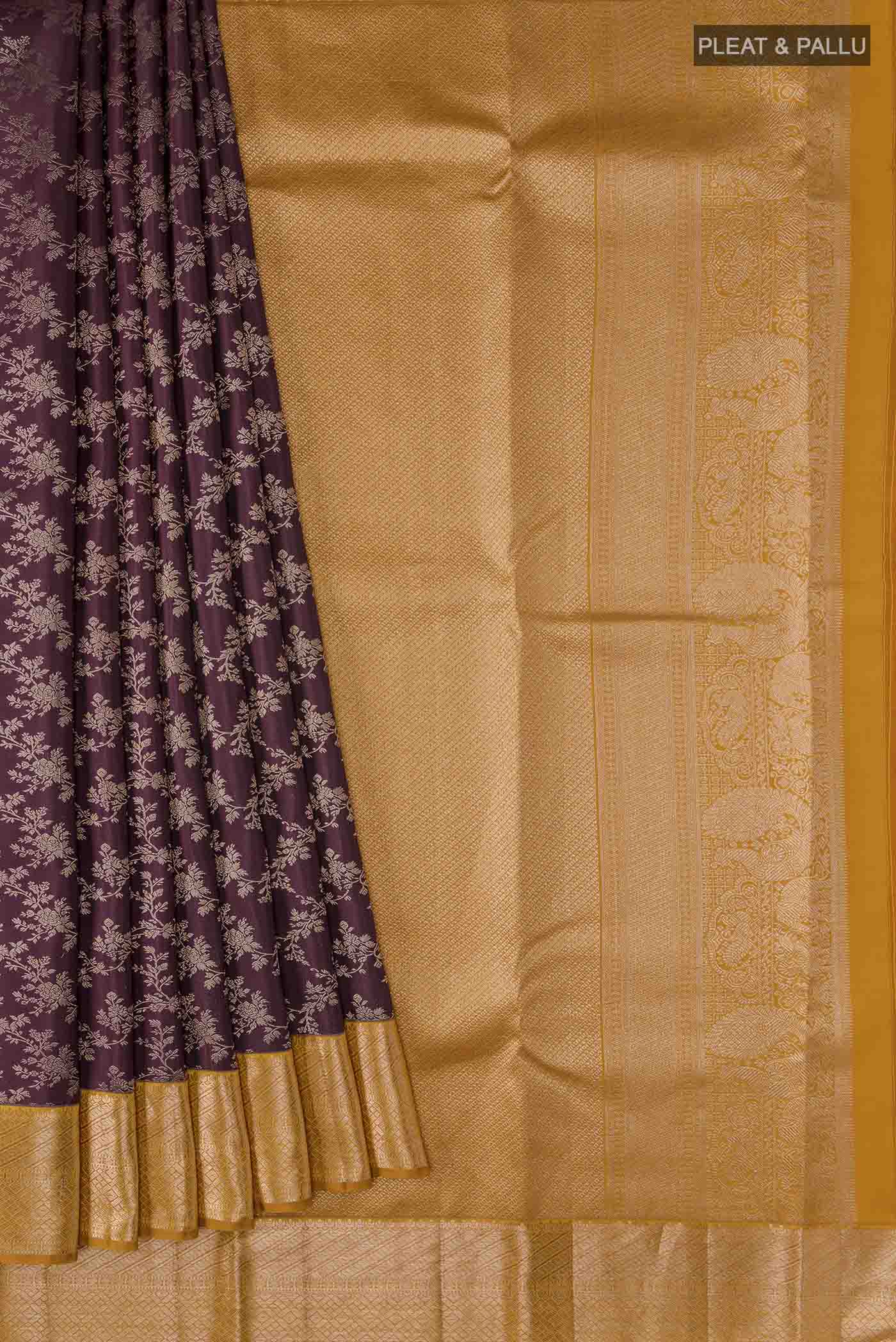 pleats pallu