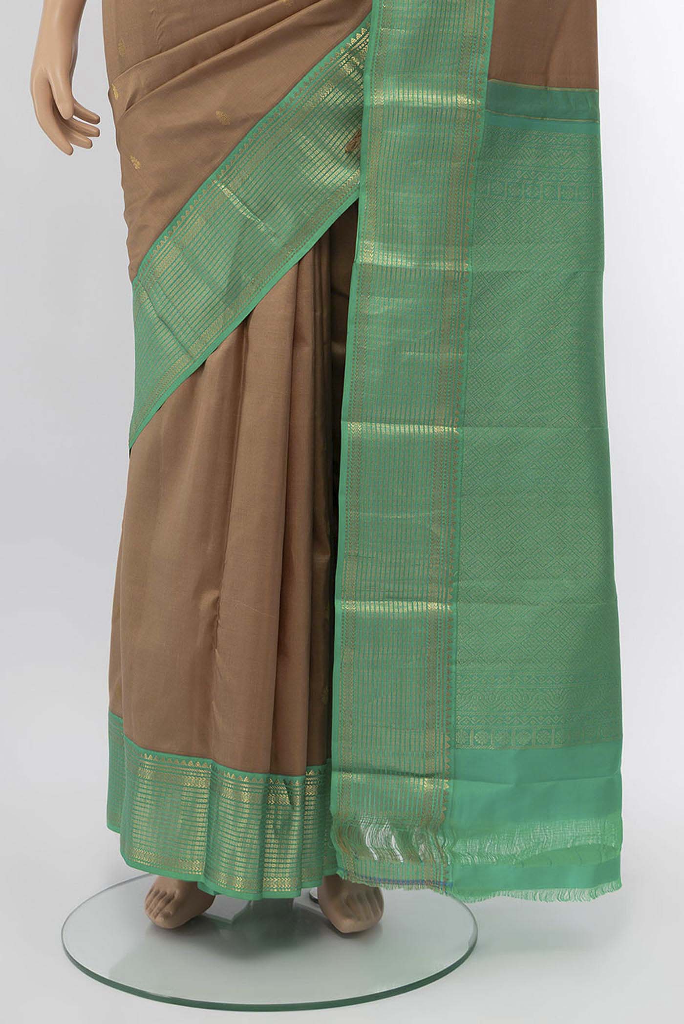 pleats pallu