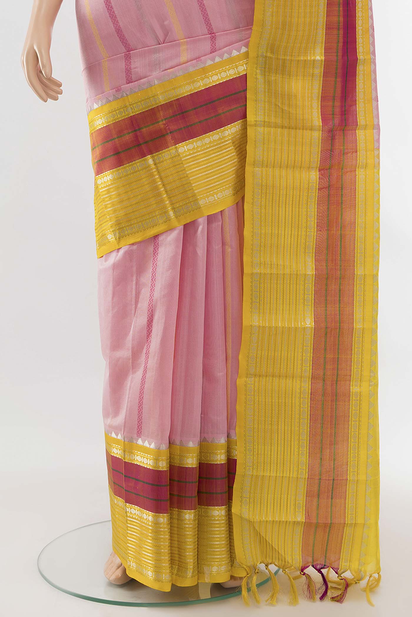 pleats pallu
