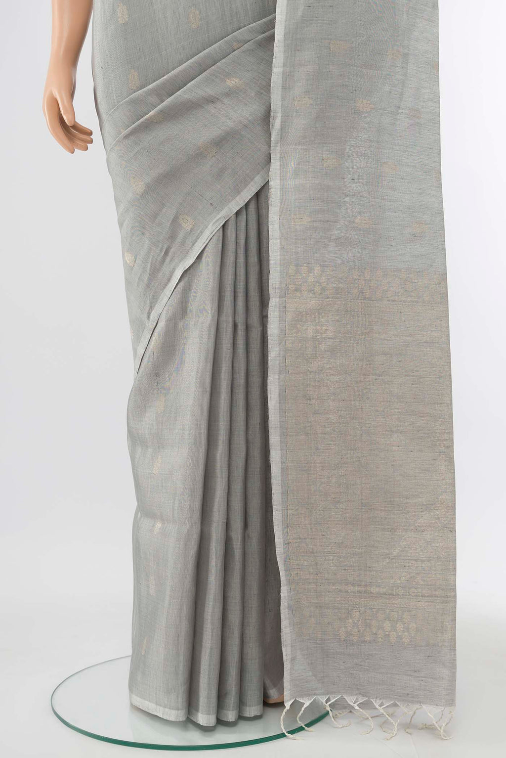 pleats pallu