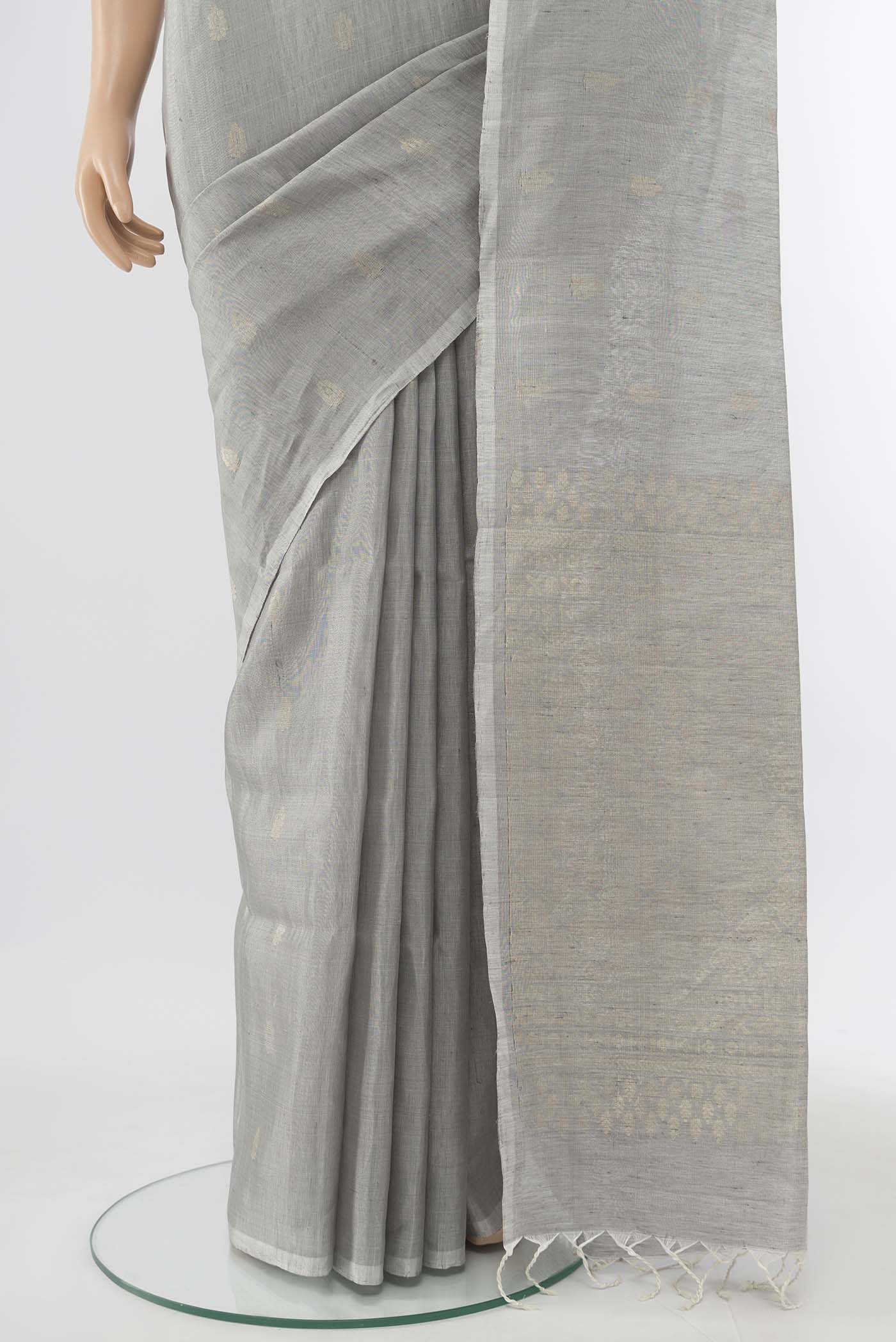 pleats pallu