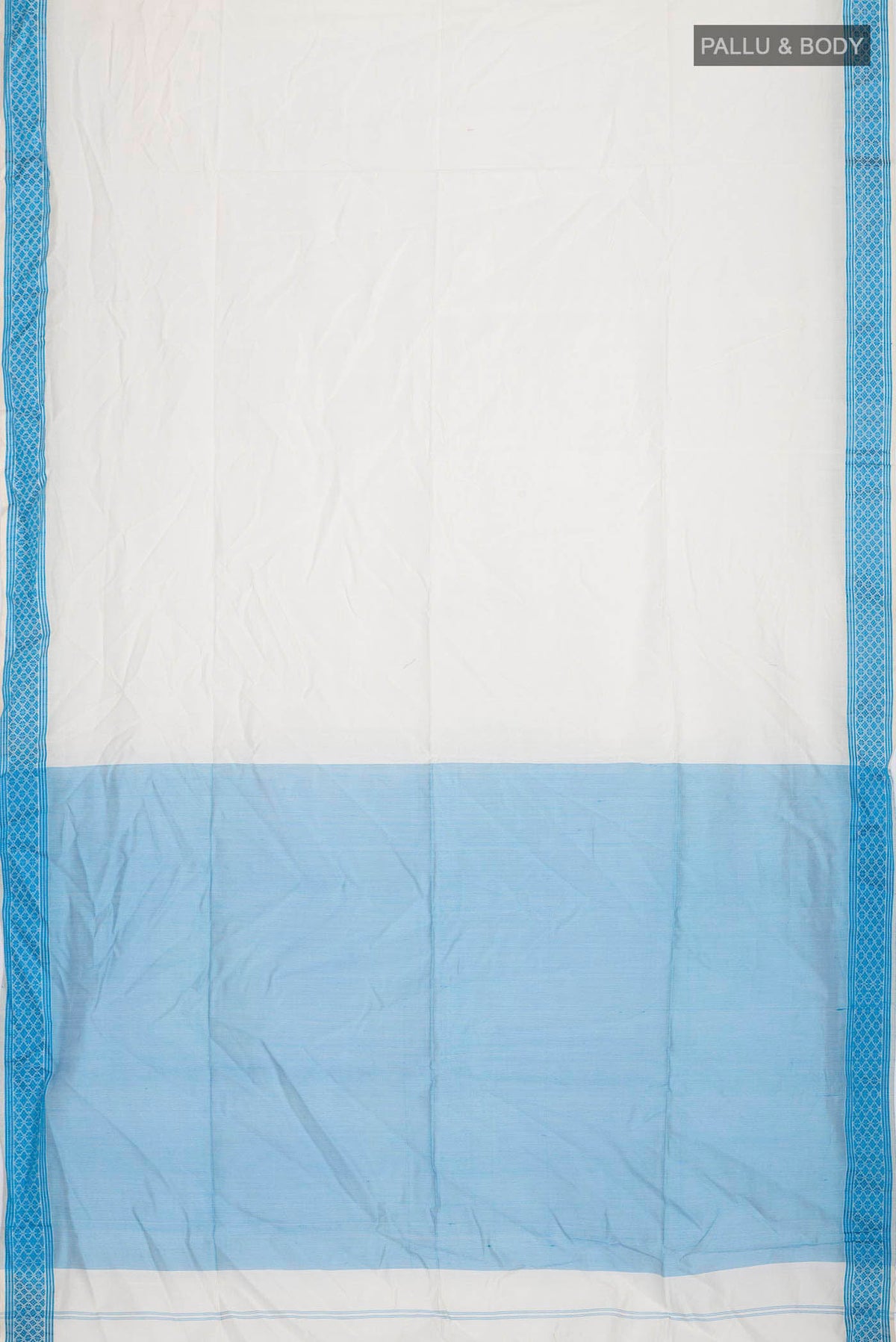 Flat view of Off White Maheshwari Silk Cotton Saree with Plain Body and Thread Border