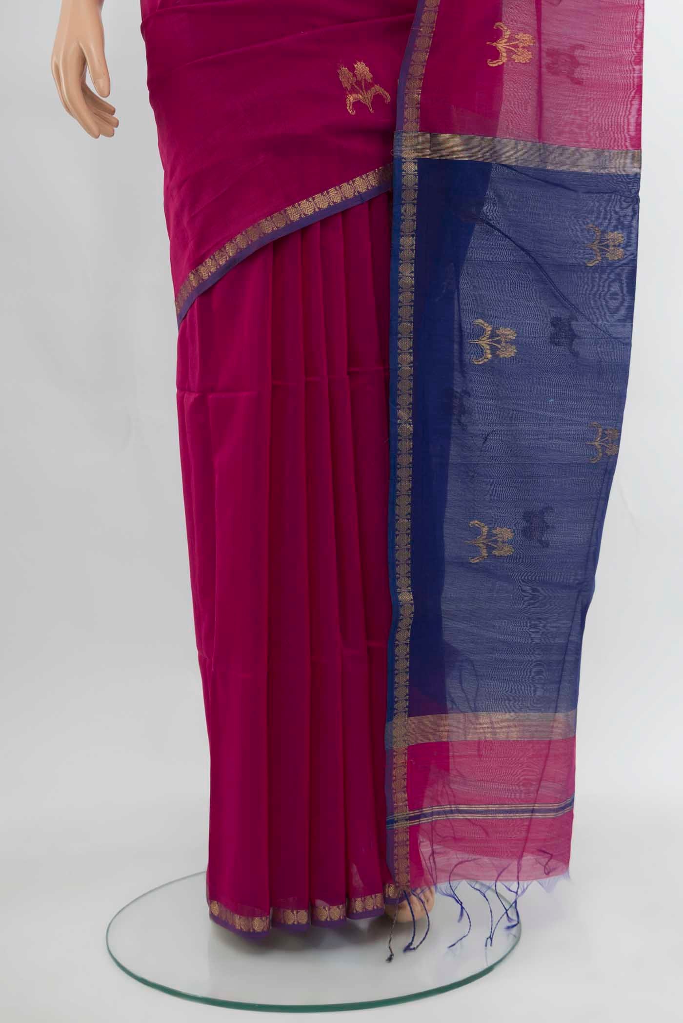 Pleats and pallu of Navy Blue Maheshwari Silk Cotton Saree with Zari Butta on the body and Silk Border. 