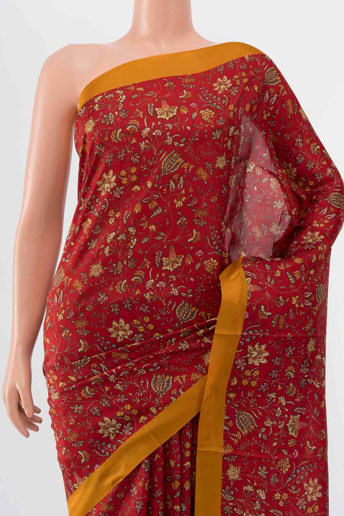 Border image of Maroon Printed Silk Saree with Printed design on the body and Plain Border