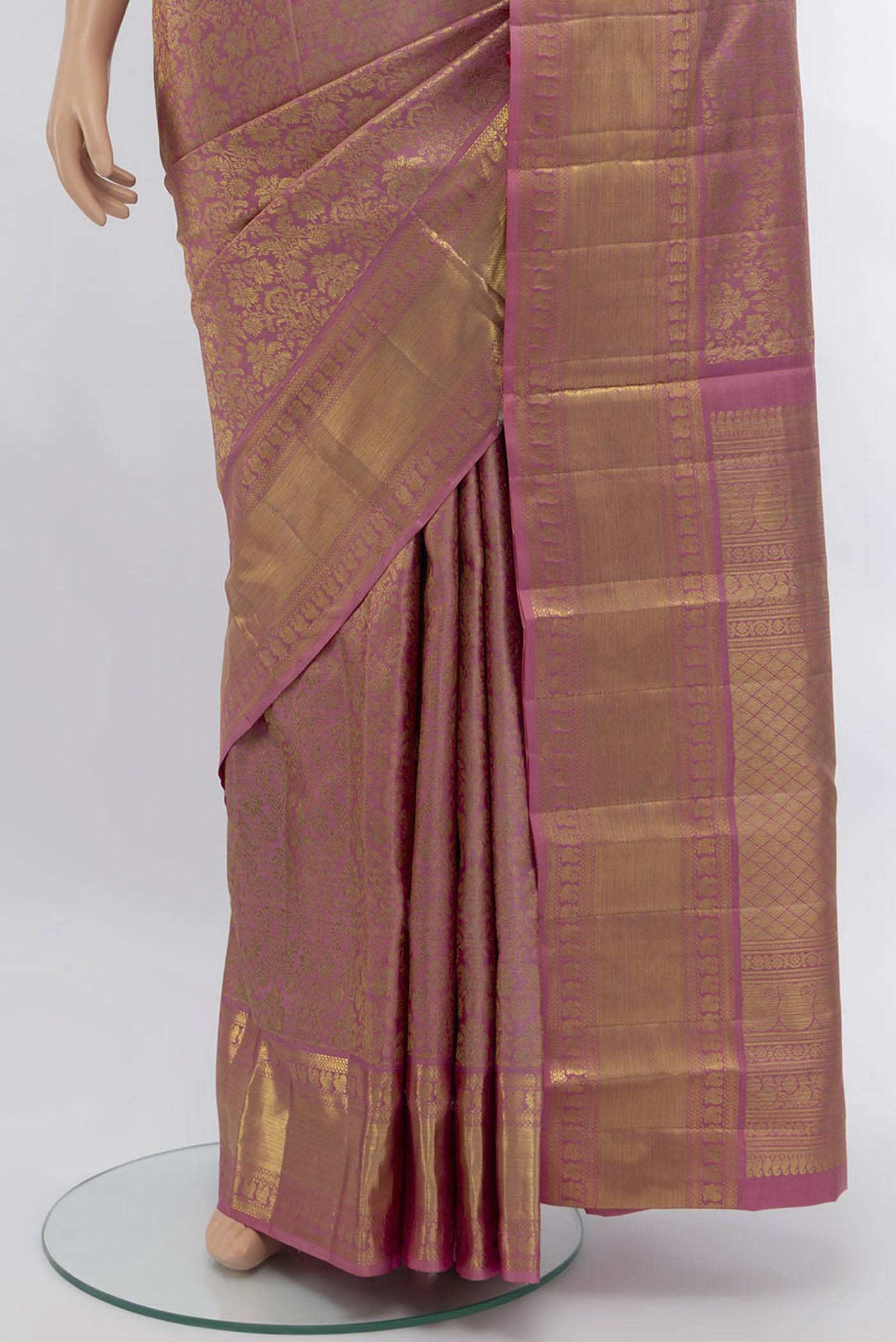 pleats pallu