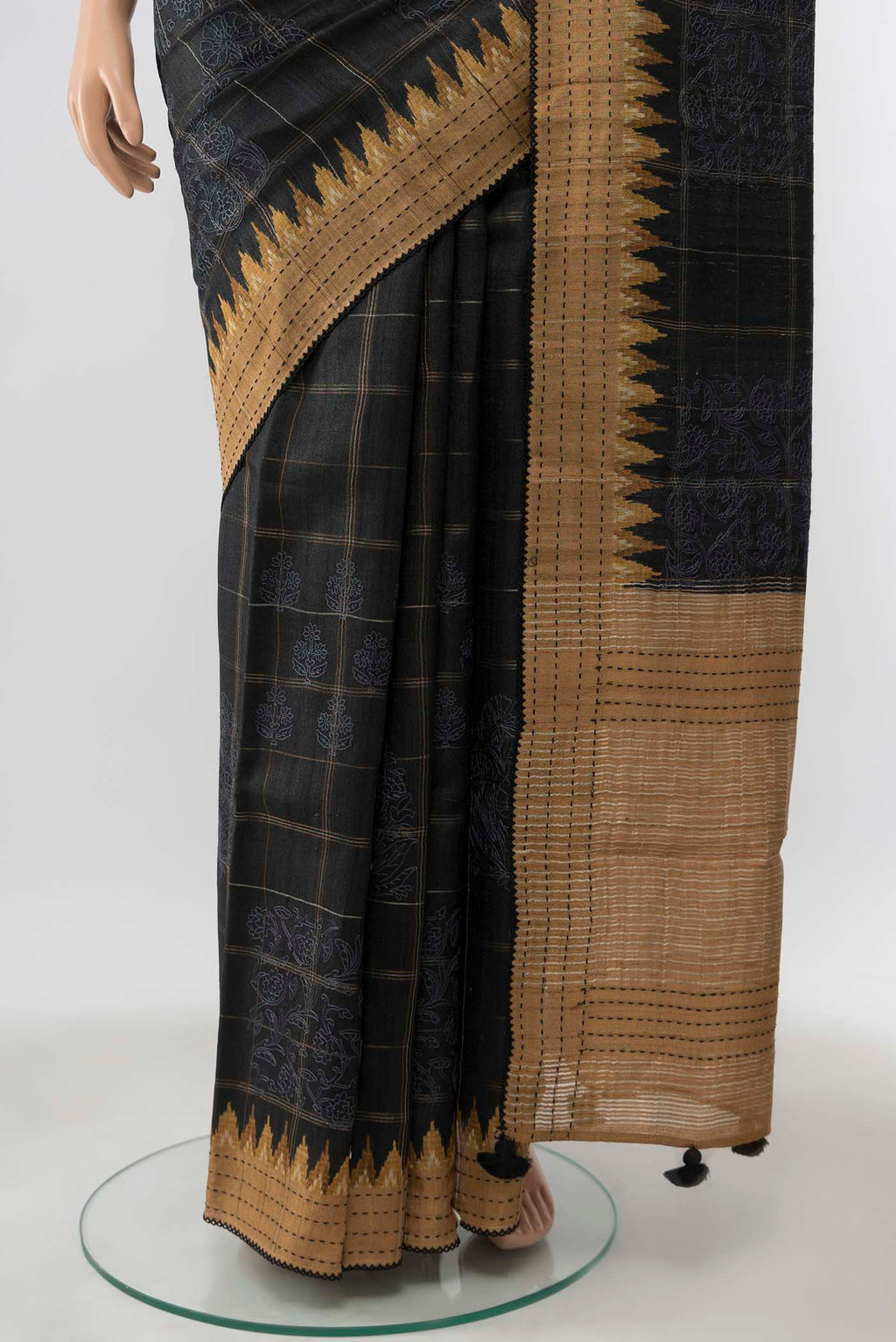 pleats pallu