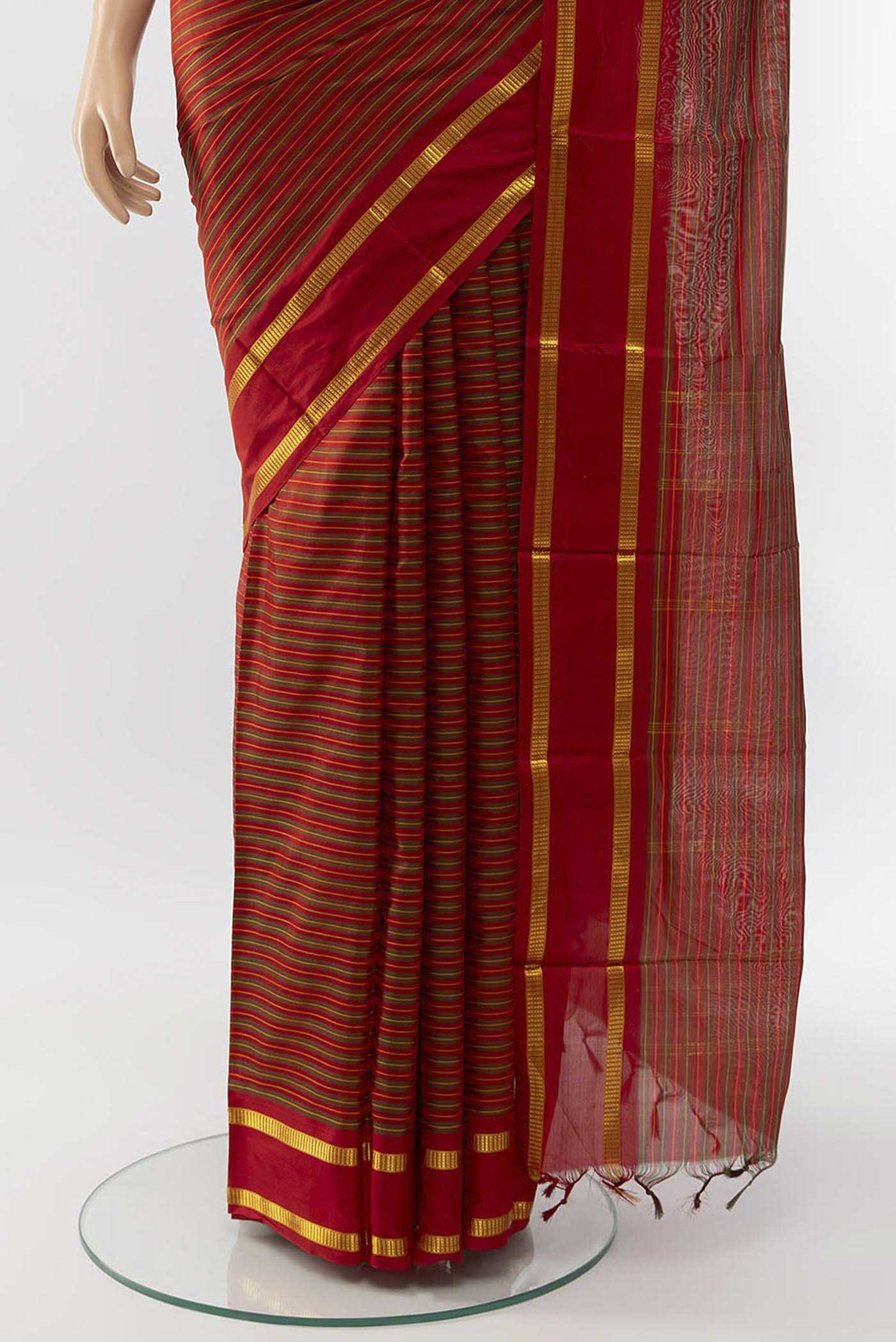pleats pallu