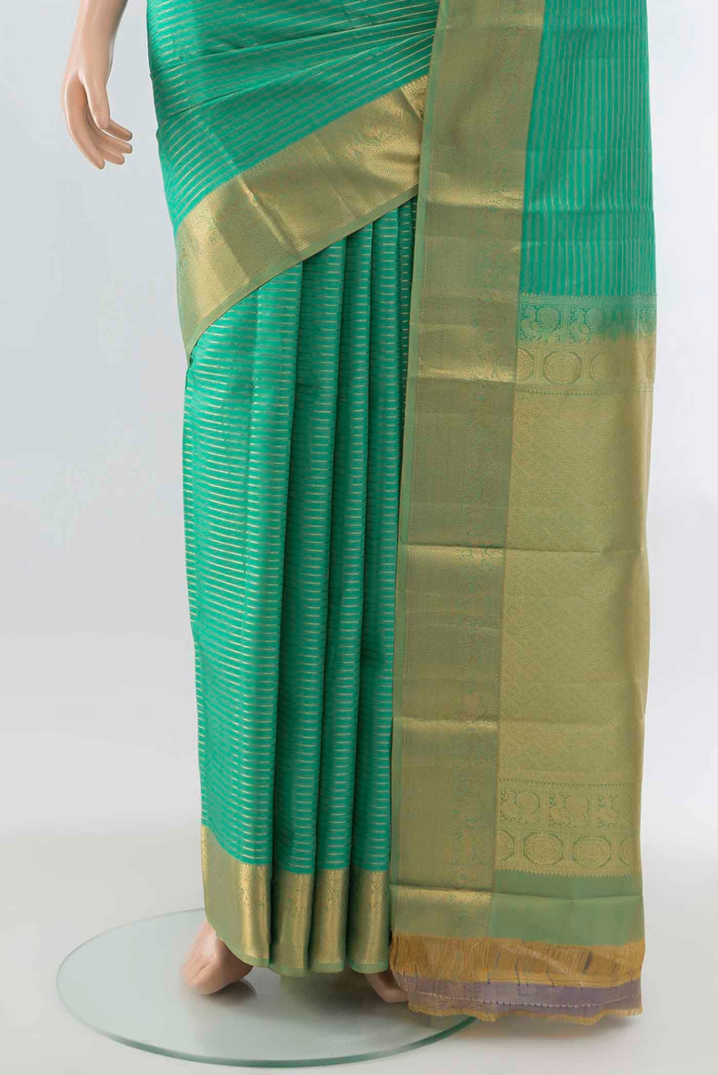 pleats pallu