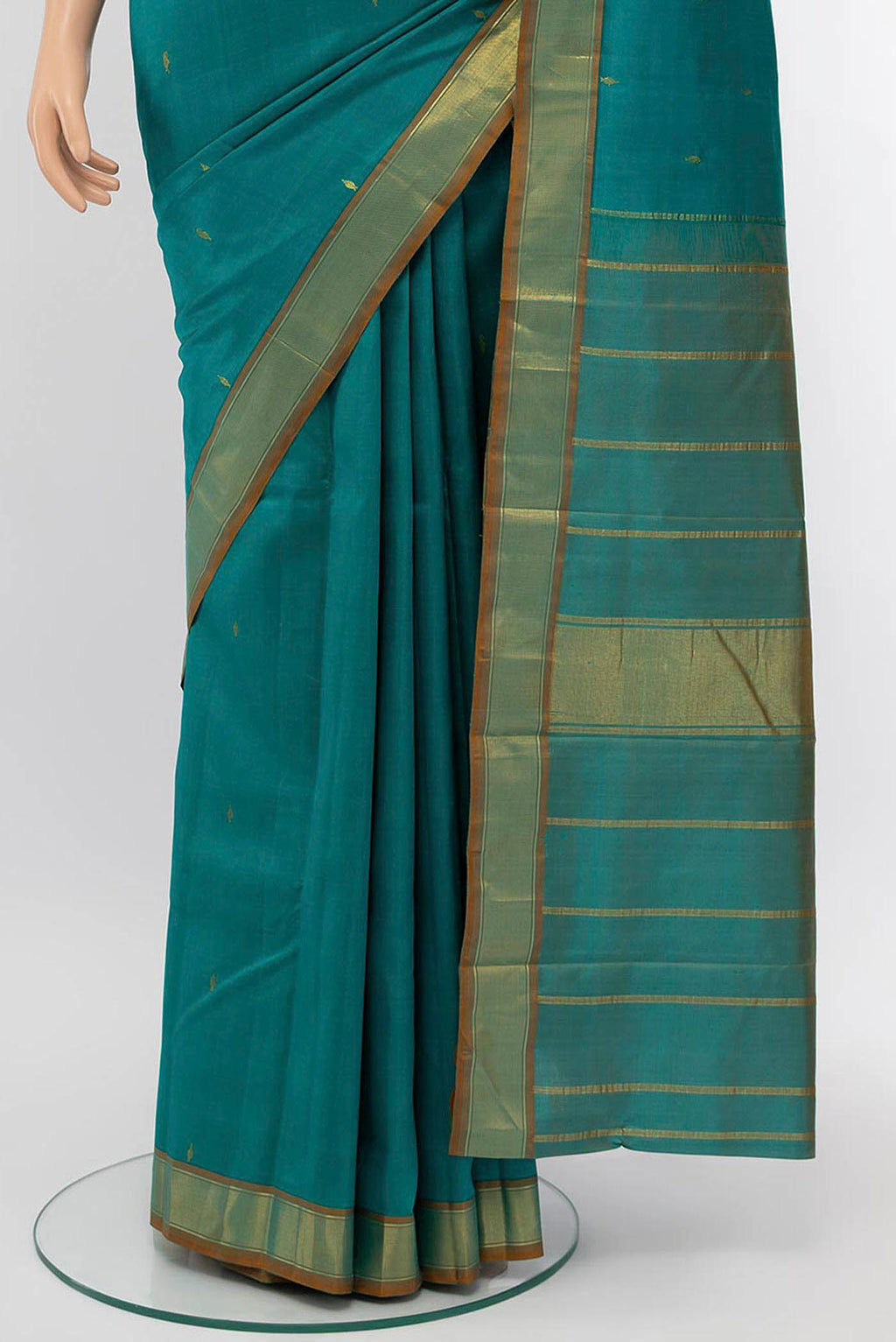 pleats pallu