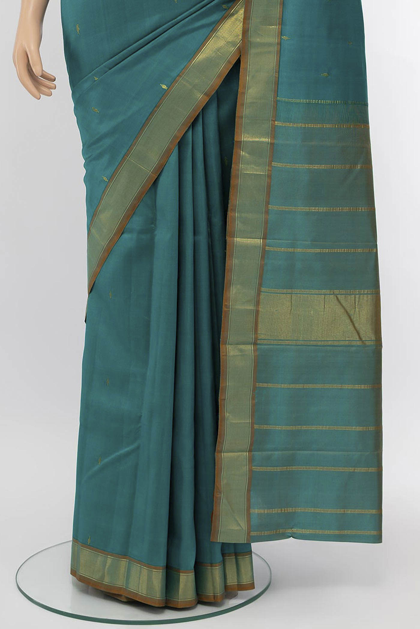 pleats pallu