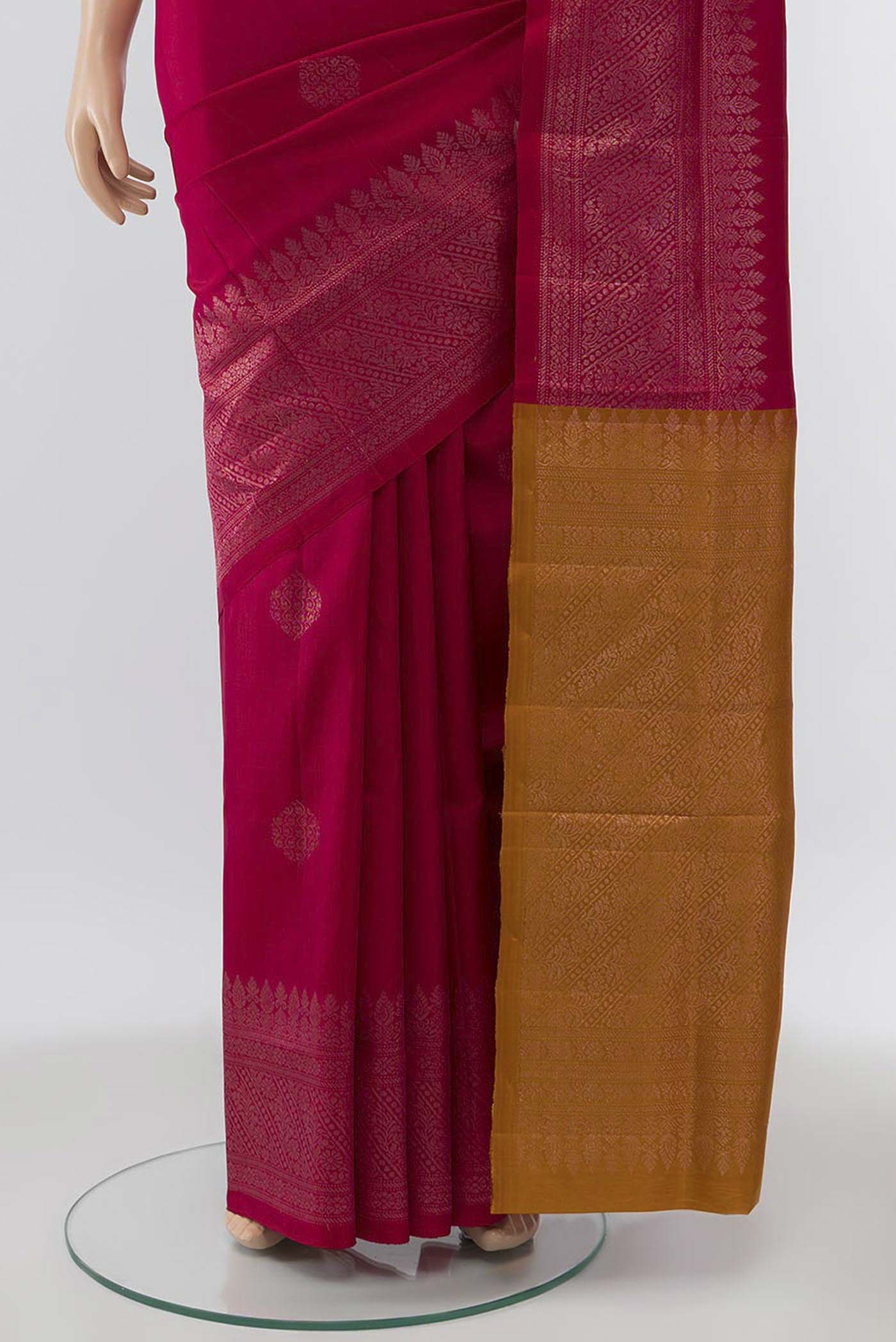 pleats pallu