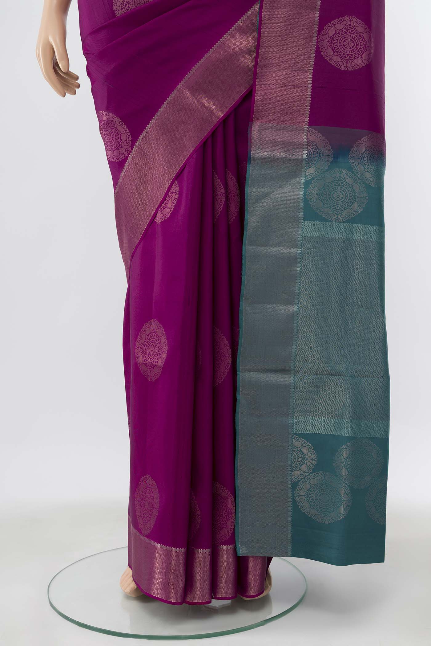 pleats pallu