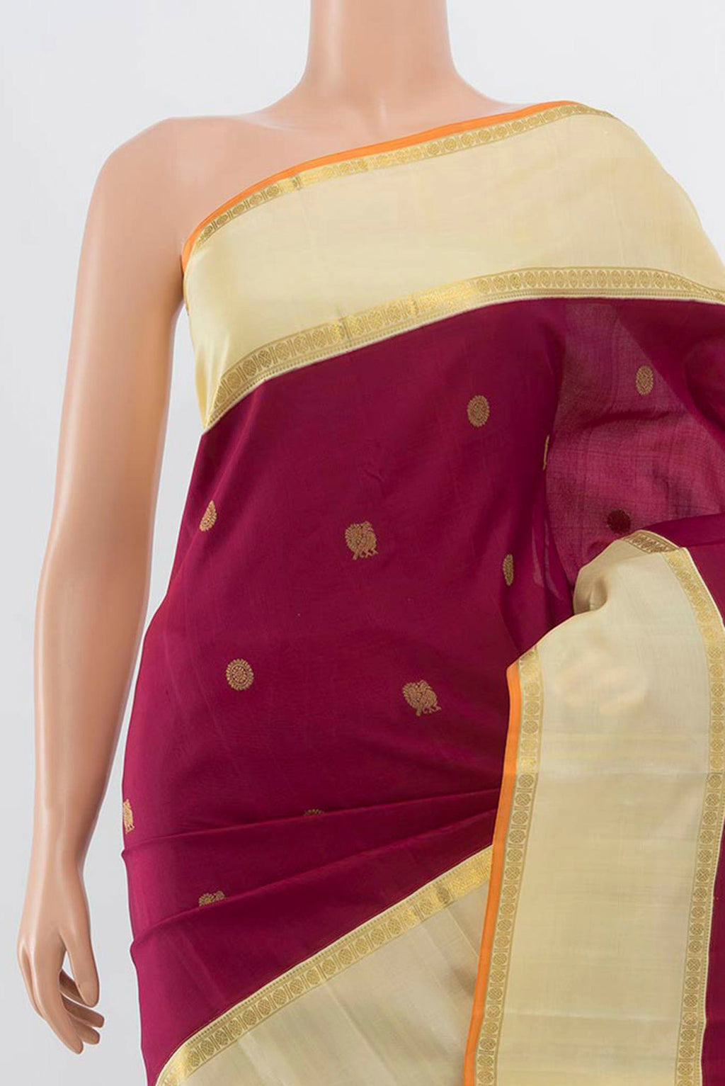 Border image of Pure Silk Pure Zari Maroon Kanchipuram Saree with Zari Butta on the body and Silk Border. 