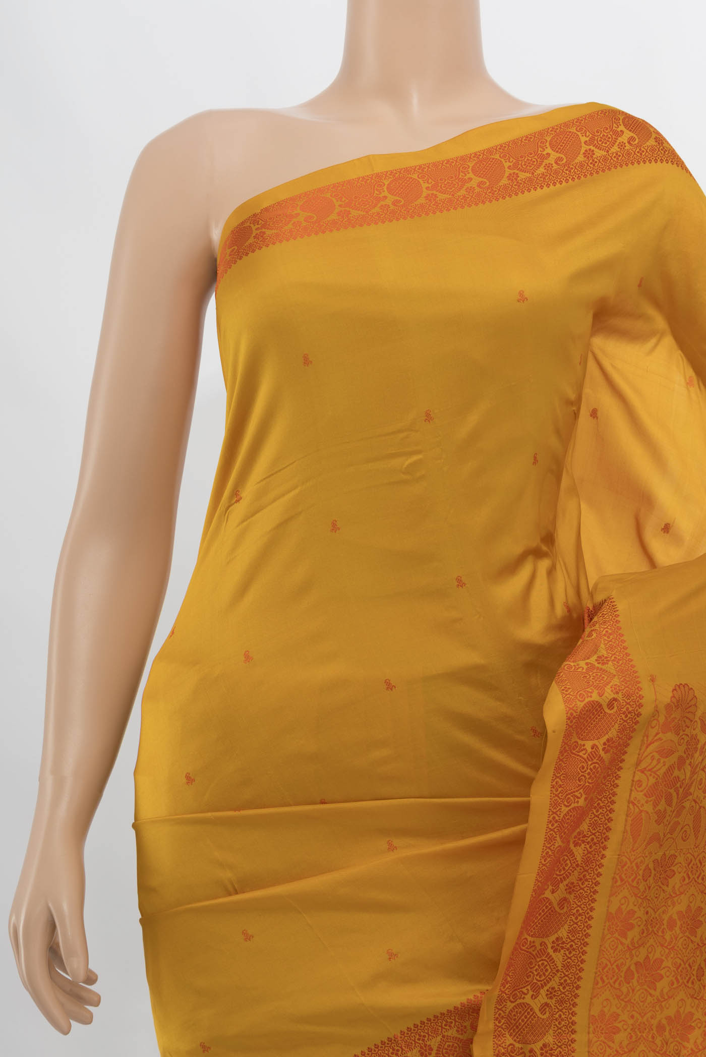 Border image of Yellow Kanjivaram Silk Saree with Zari Butta on the body and Silk Border. 