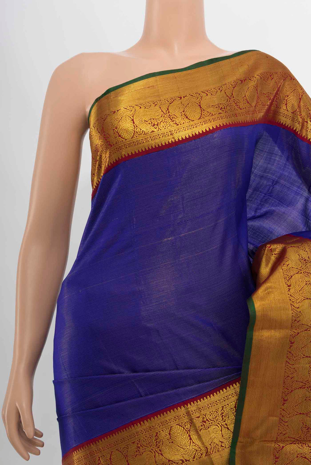 Border image of Dark Blue Kanchipuram Silk Saree with Zari Butta on the body and Silk Border. 
