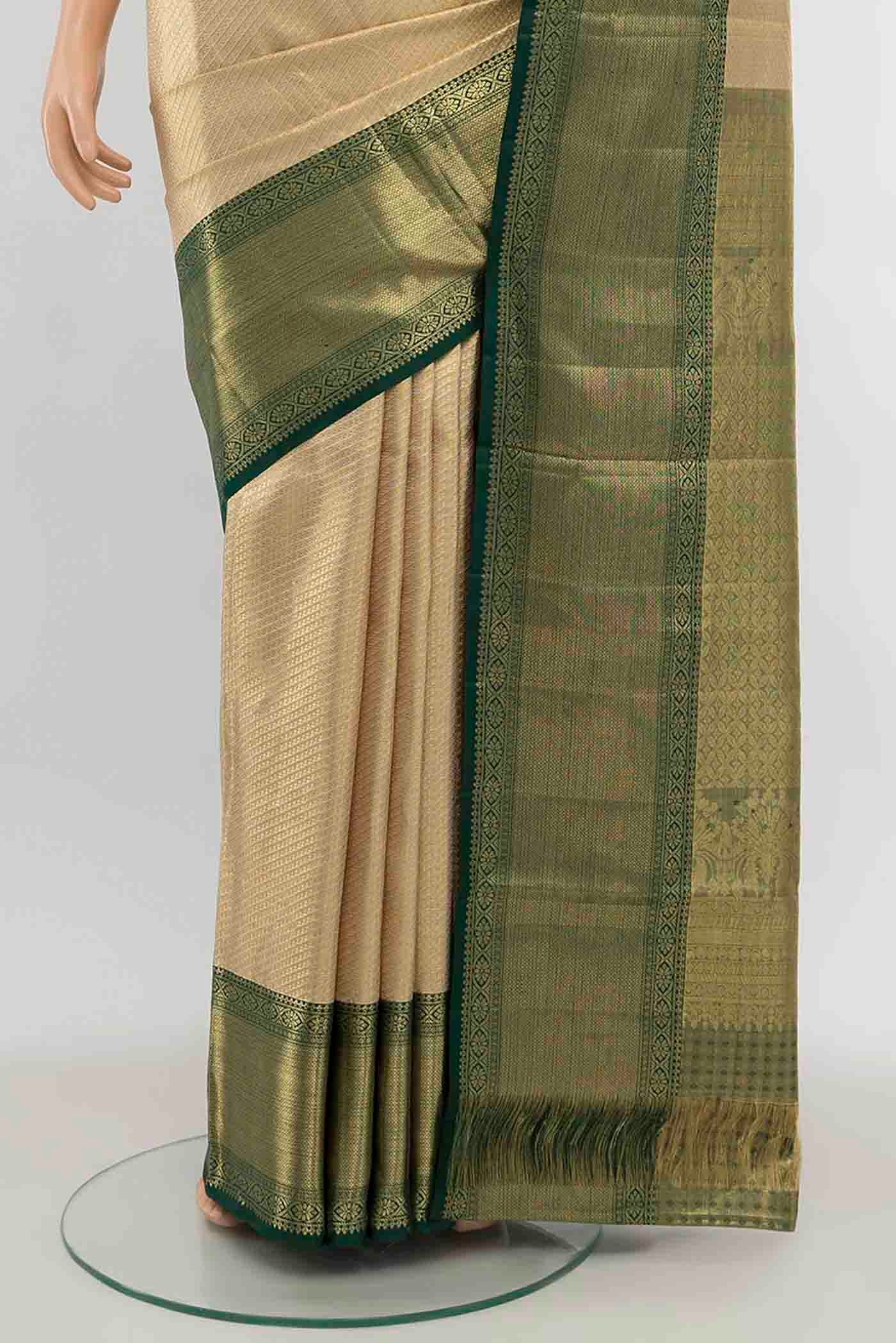 pleats pallu
