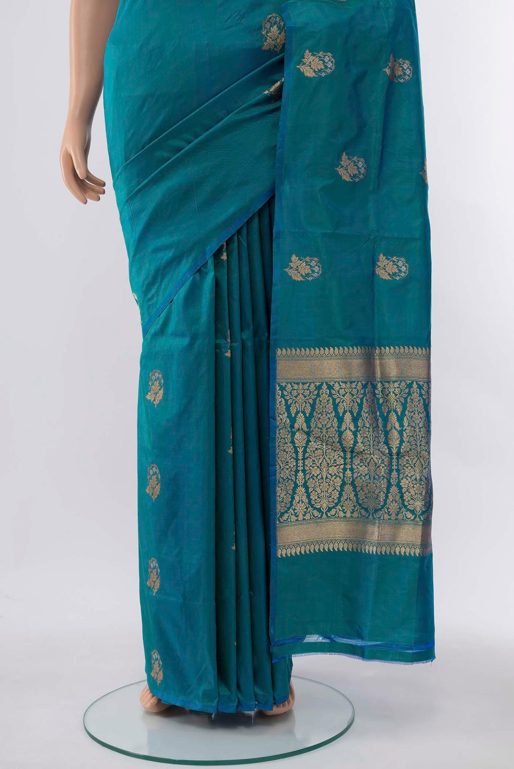 pleats pallu