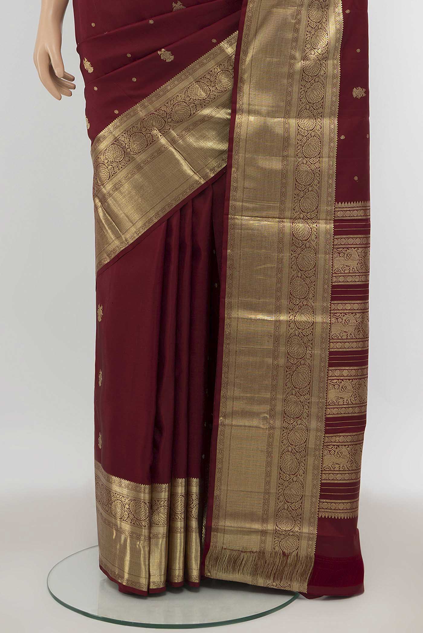 pleats pallu