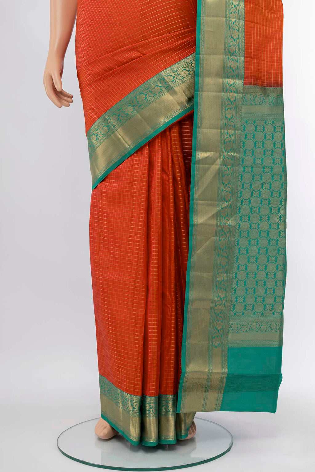 pleats pallu
