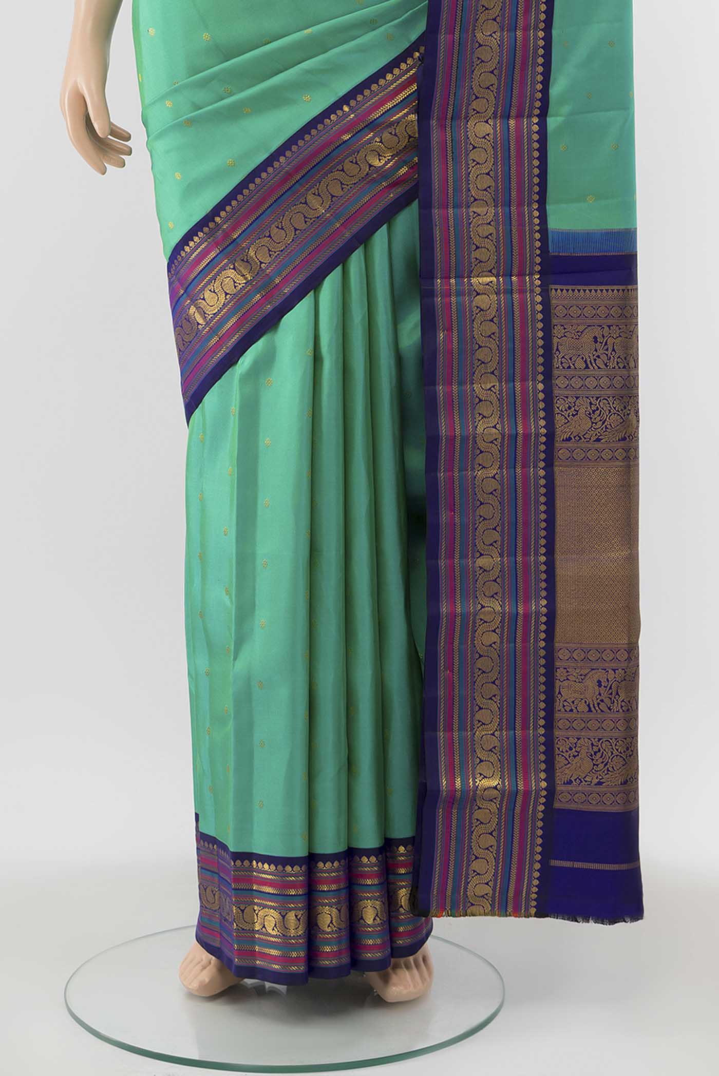 pleats pallu