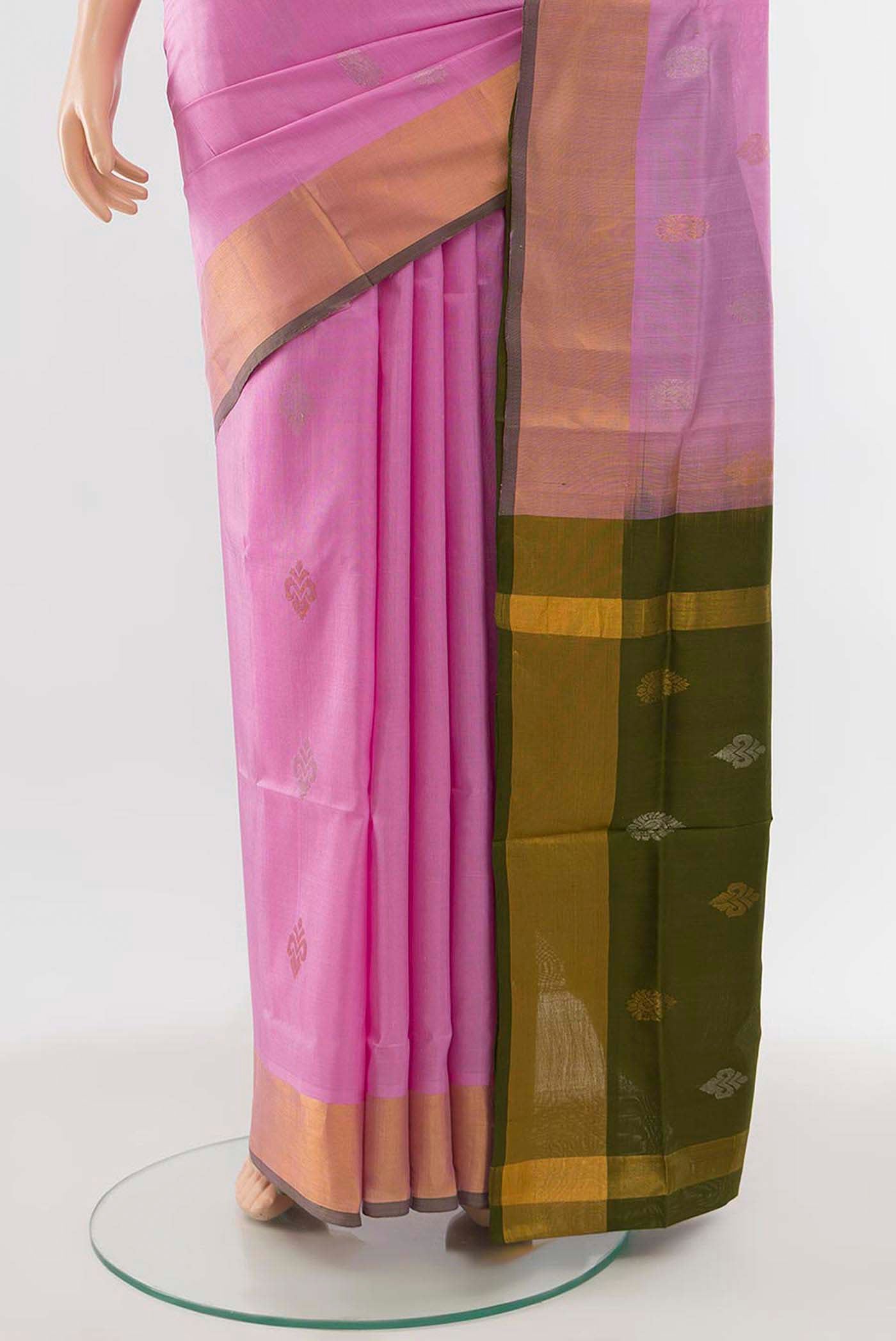 pleats pallu