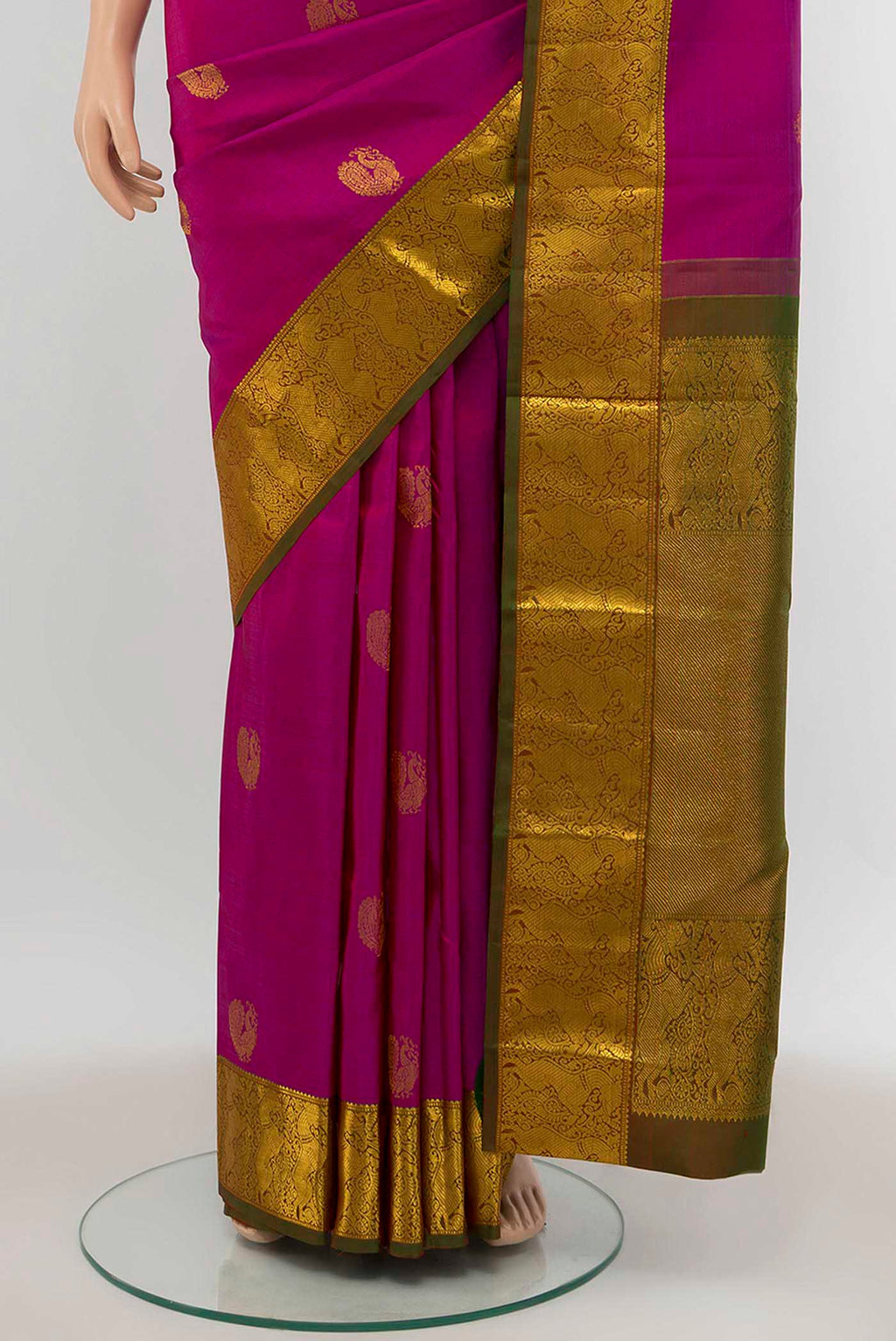 pleats pallu