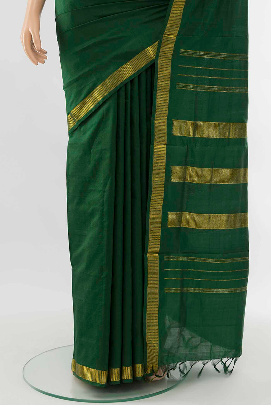 pleats pallu