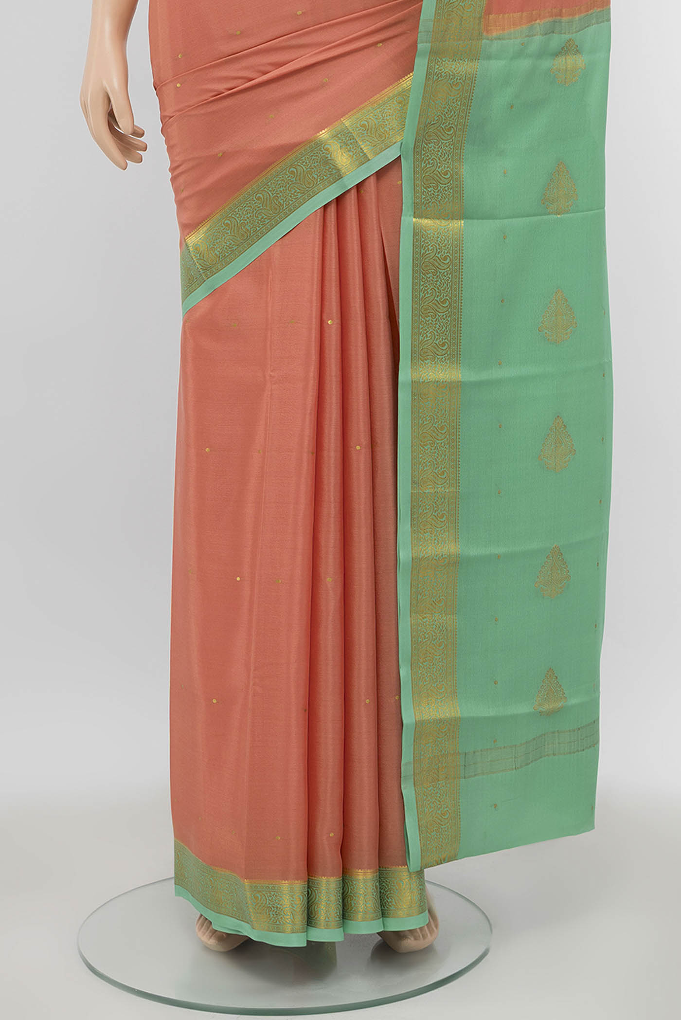 pleats pallu