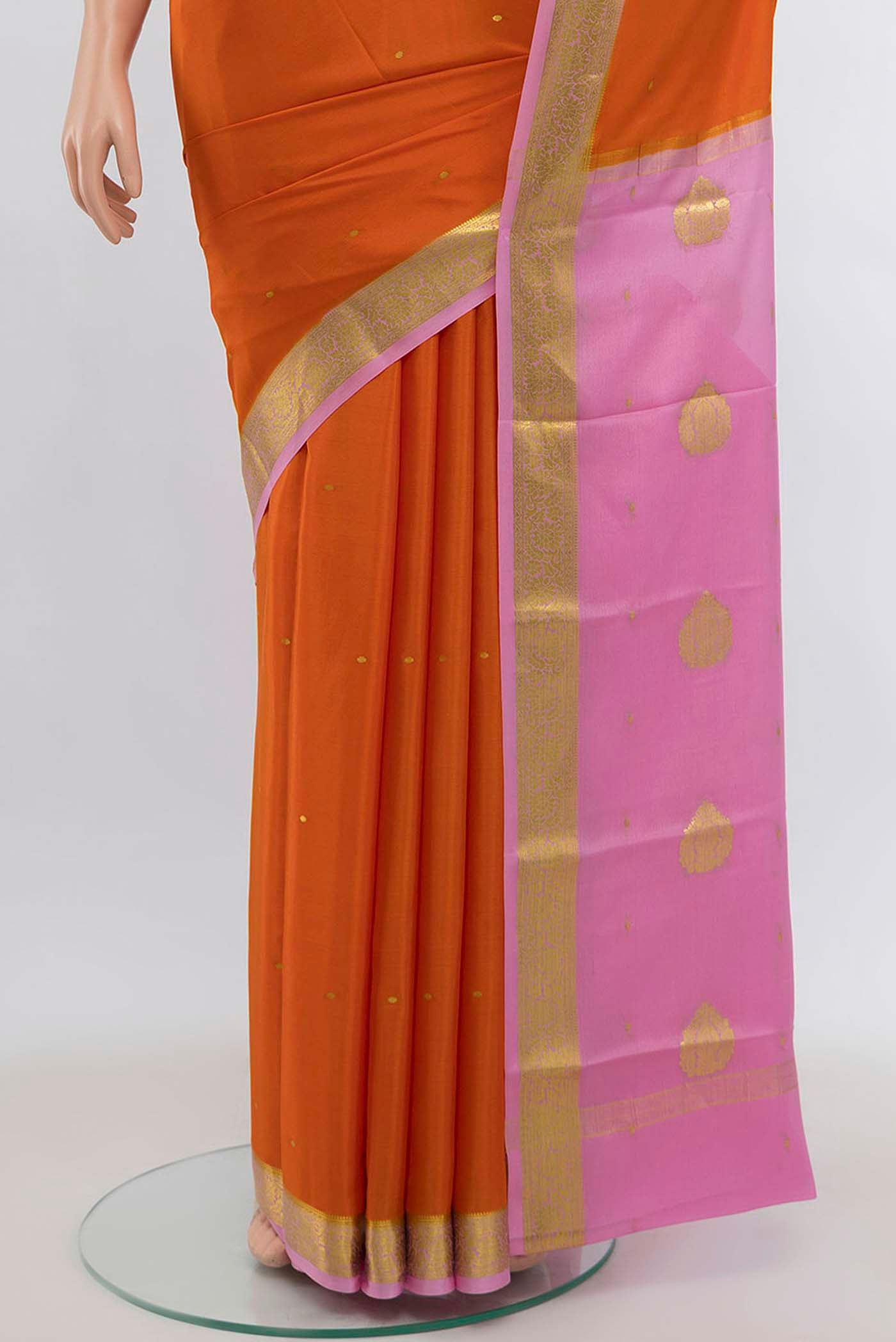 pleats pallu