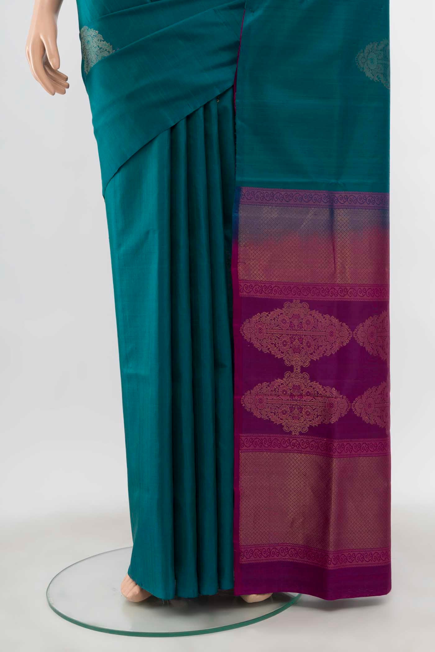 pleats pallu