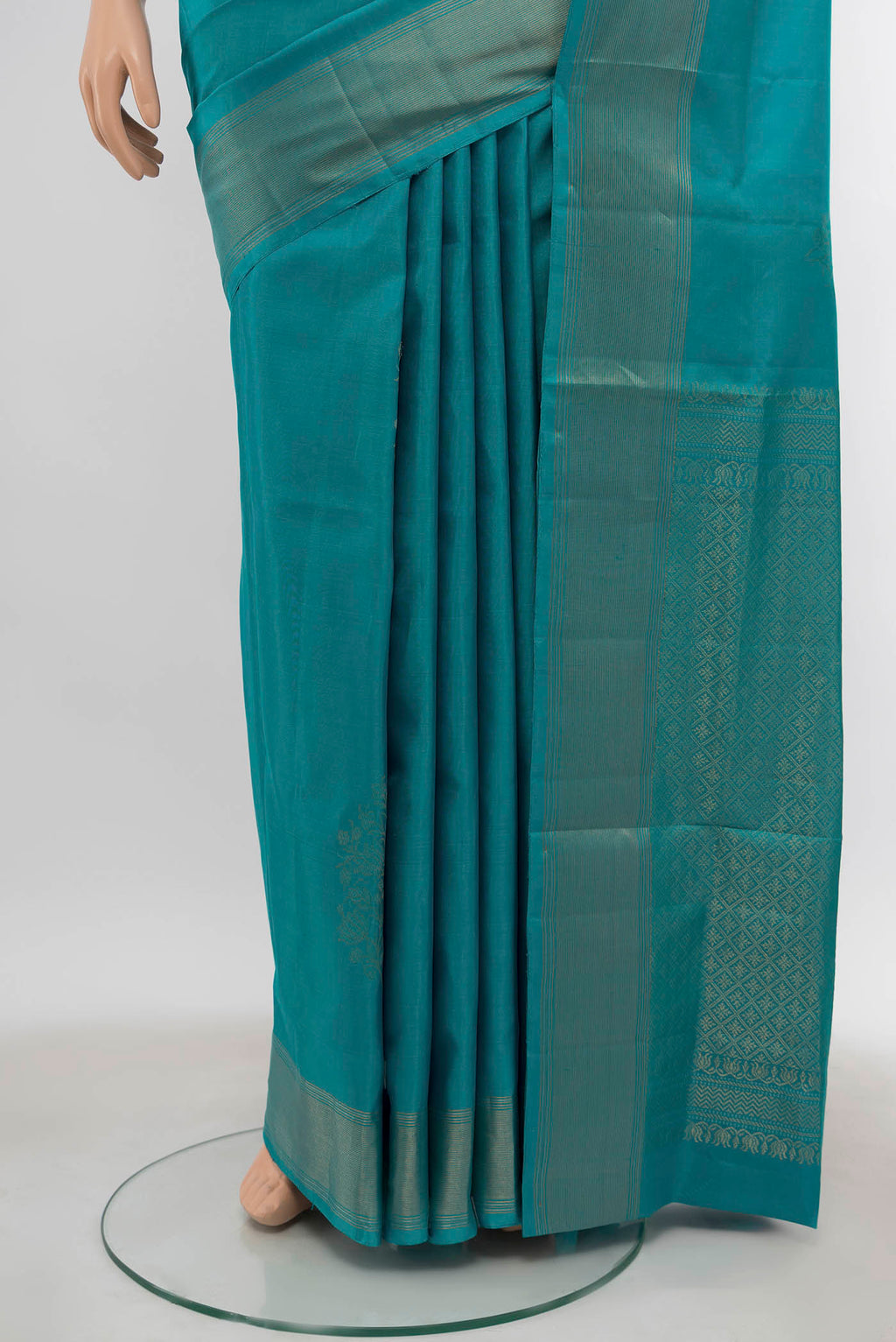 pleats pallu