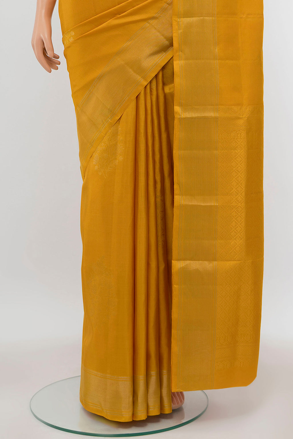 pleats pallu