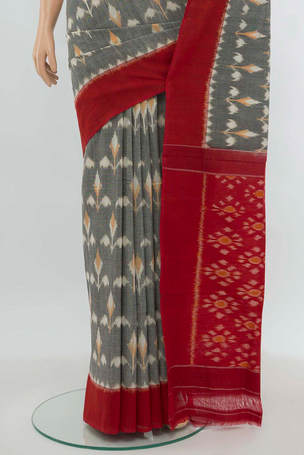 Pleats and pallu of Multi Color Pochampally Cotton Saree with Checked design on the body and Checks Border. 