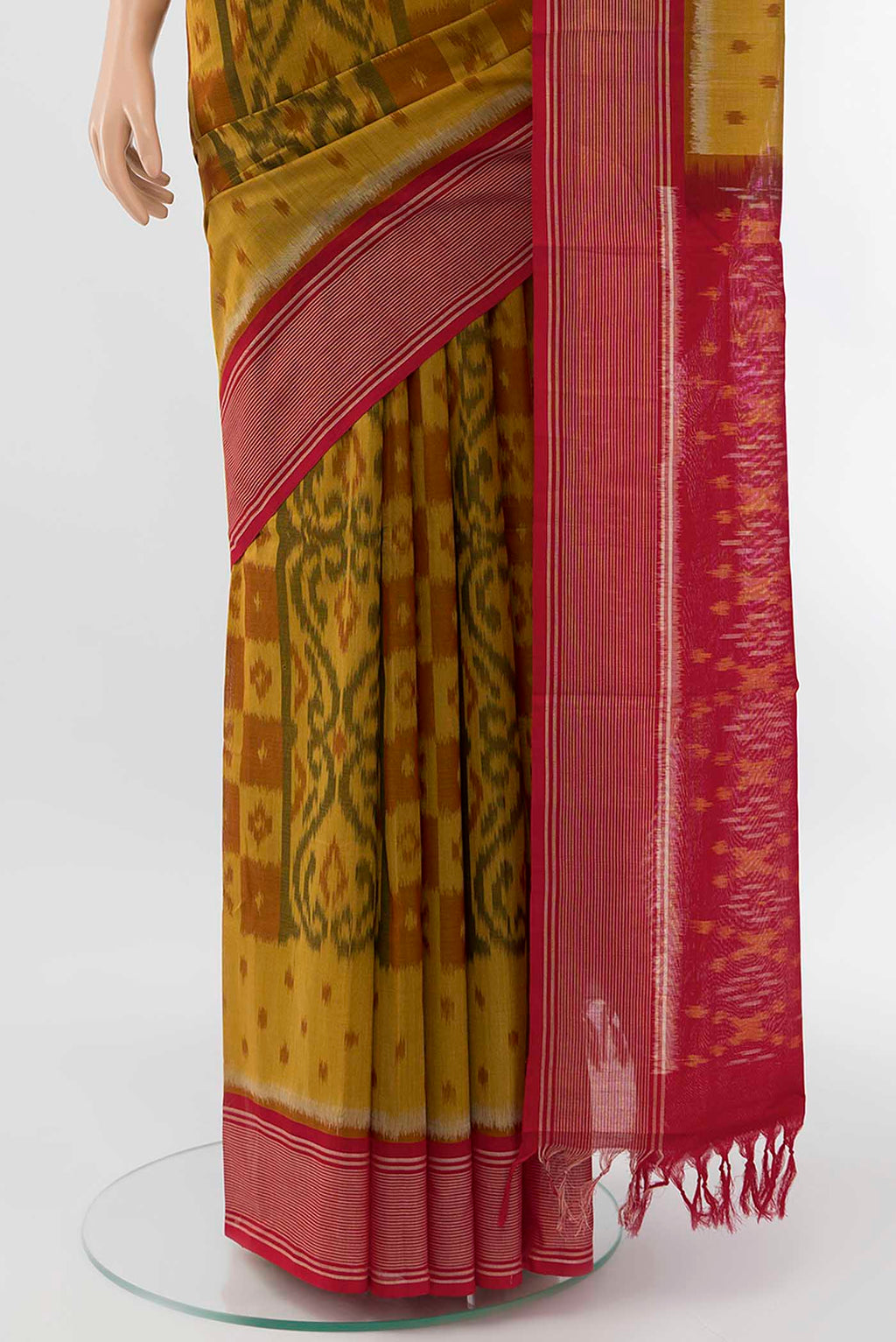 pleats pallu