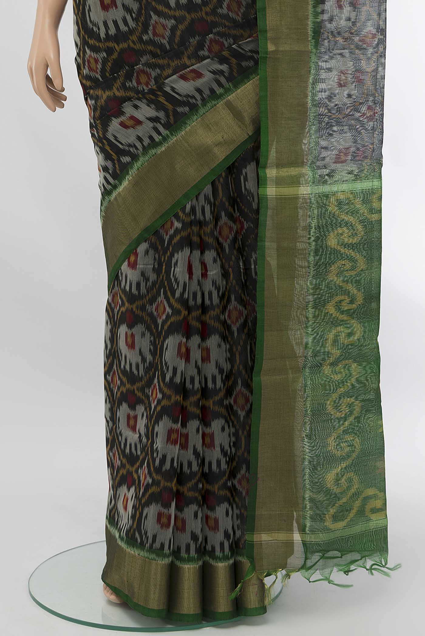 pleats pallu