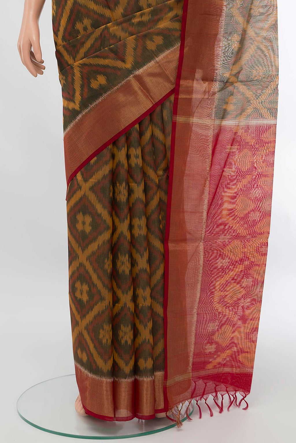 pleats pallu