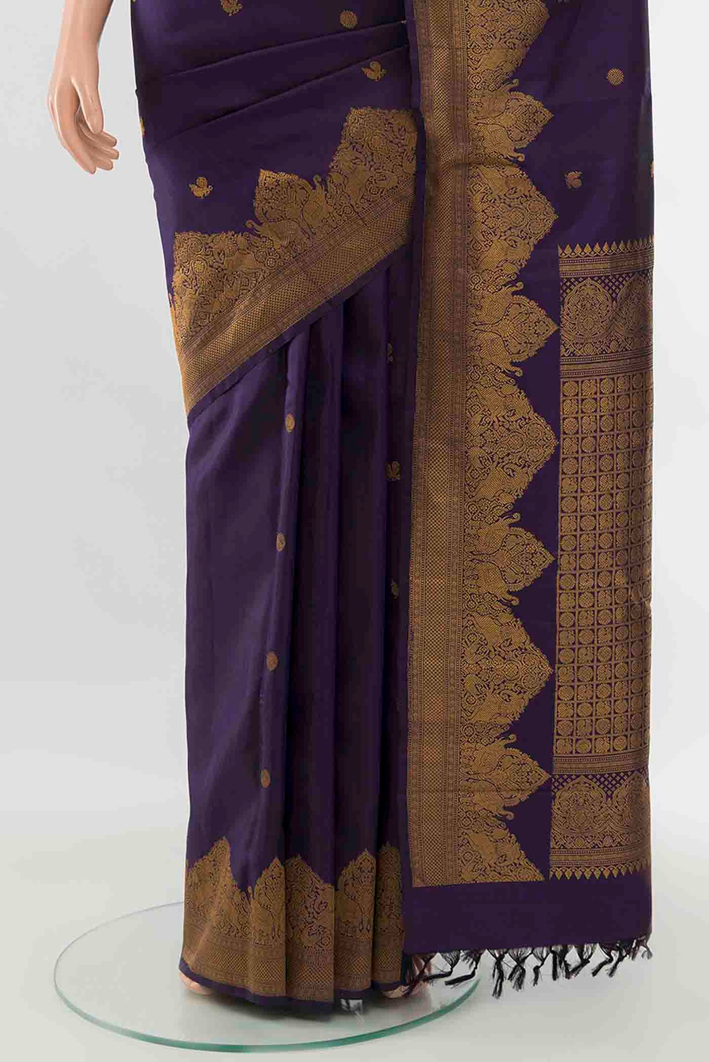 pleats pallu