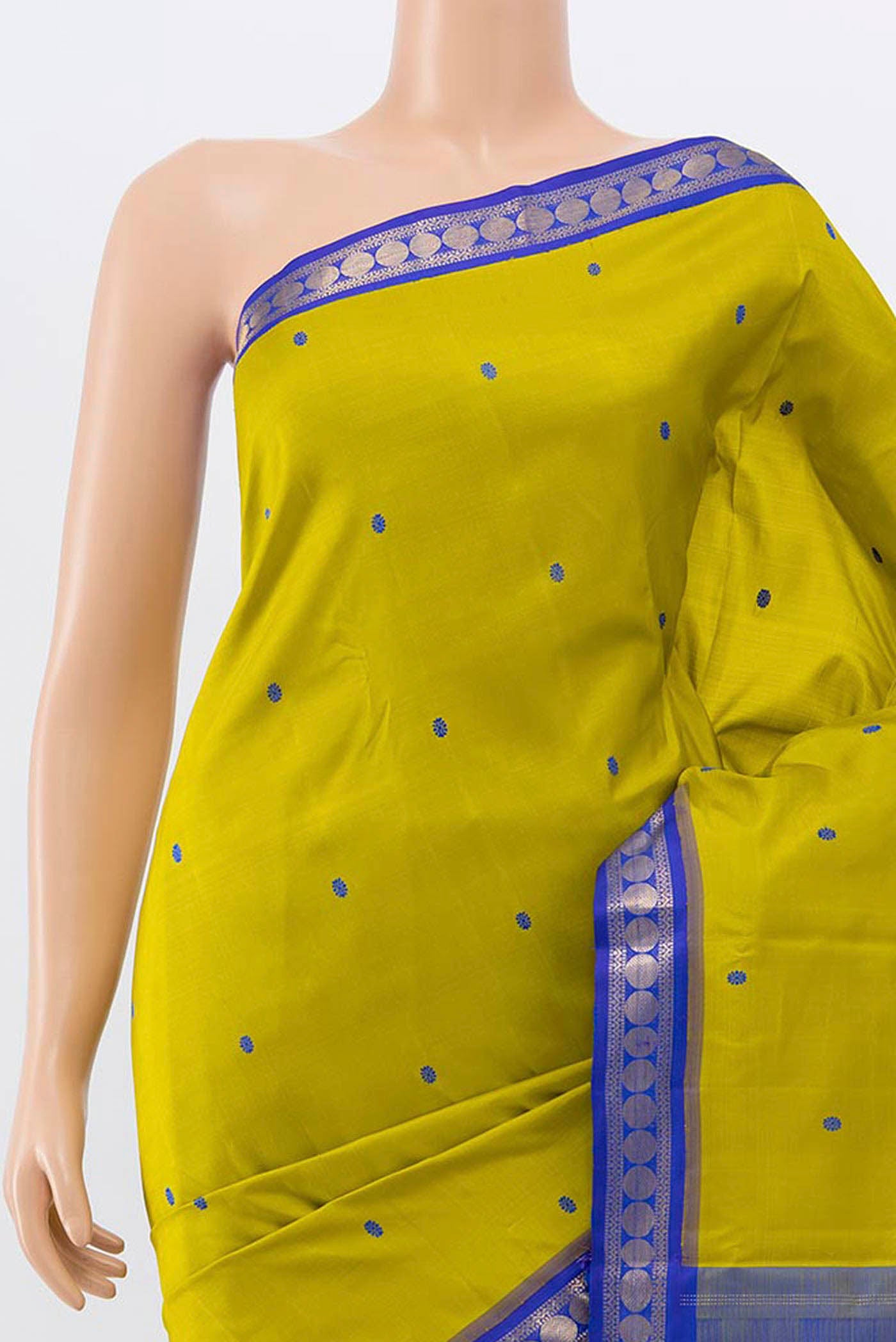 Border image of Acid Green Kanchipuram Silk Saree with Thread Butta on the body and Zari Border