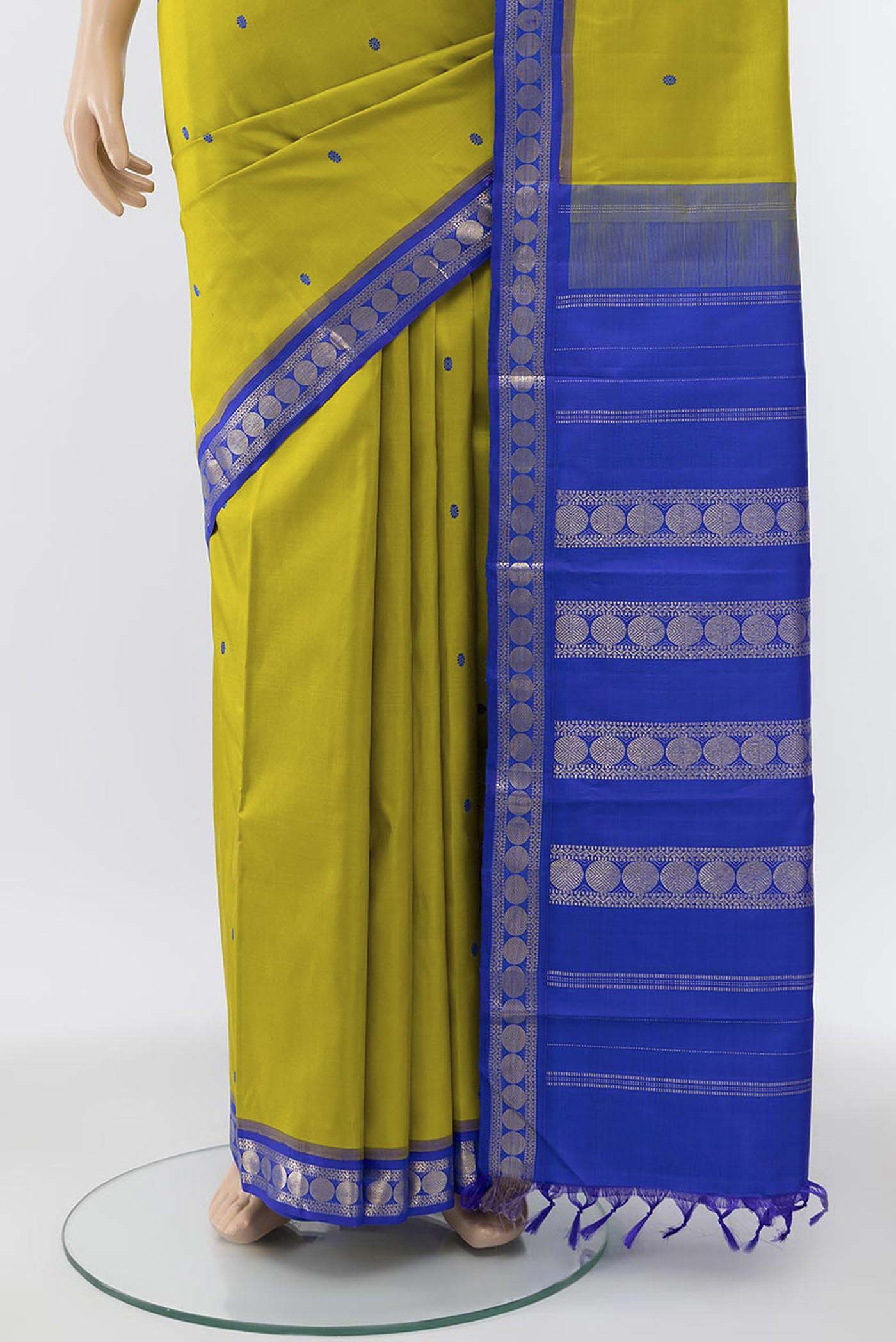 pleats pallu