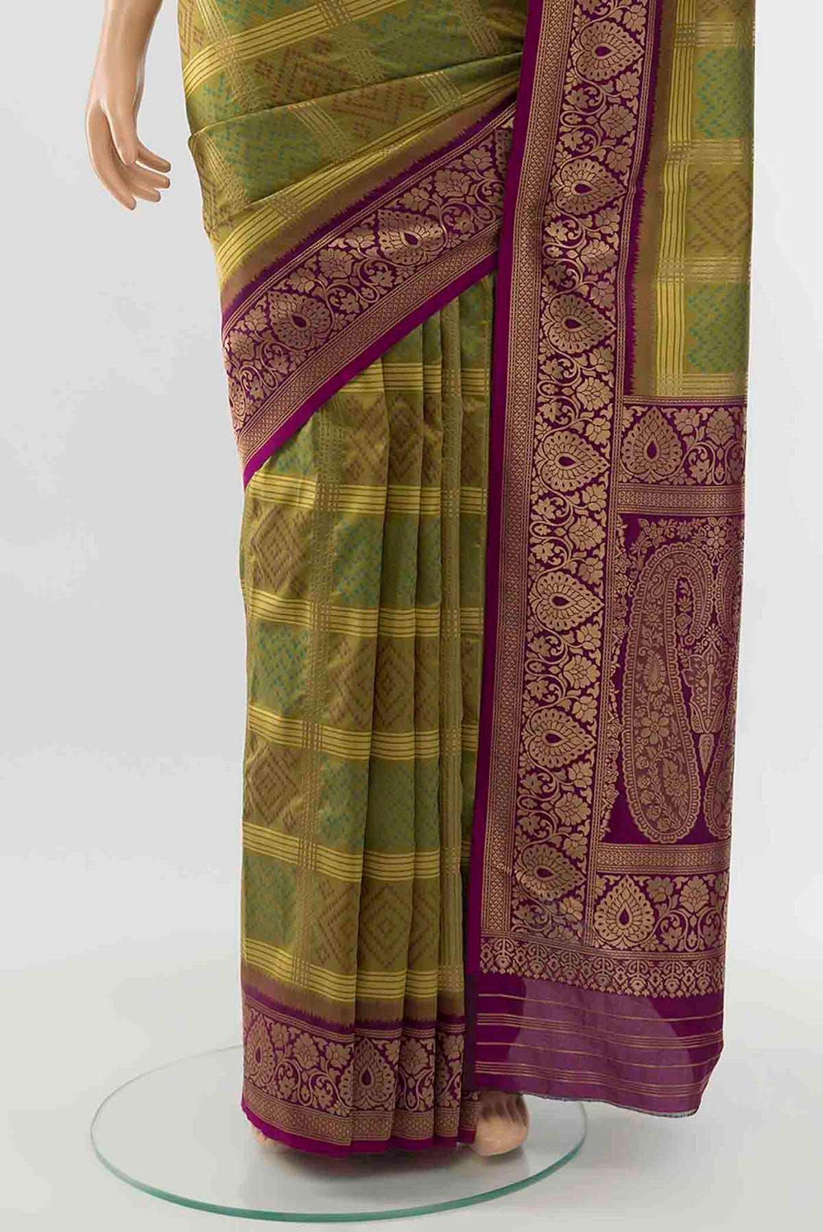 pleats pallu