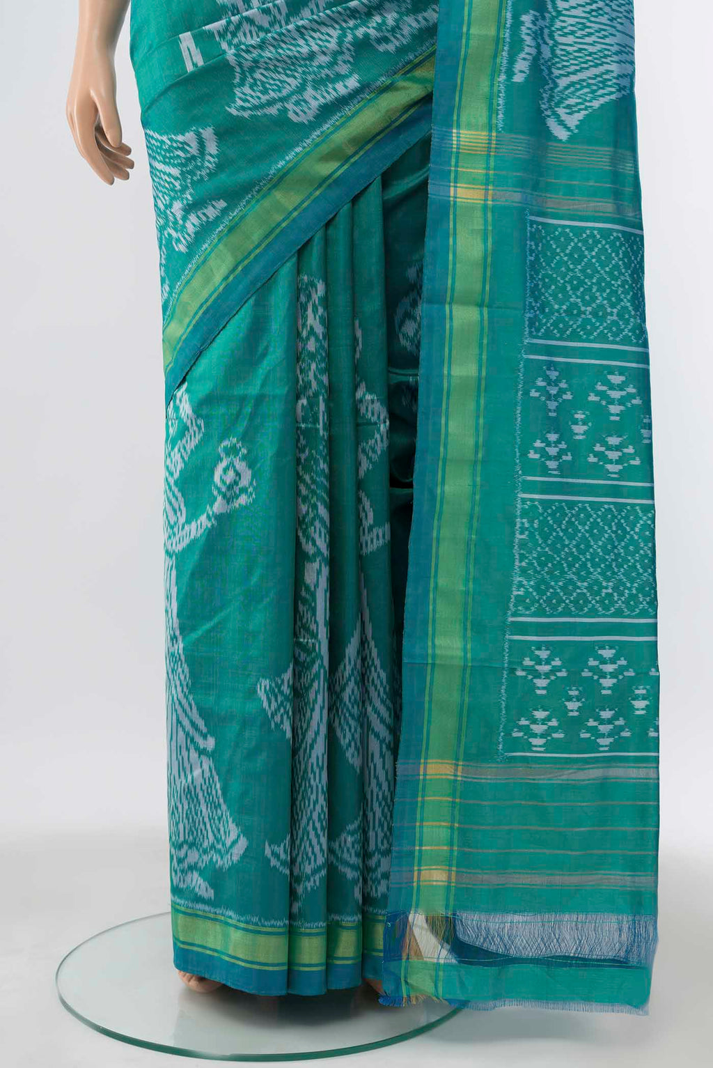 pleats pallu