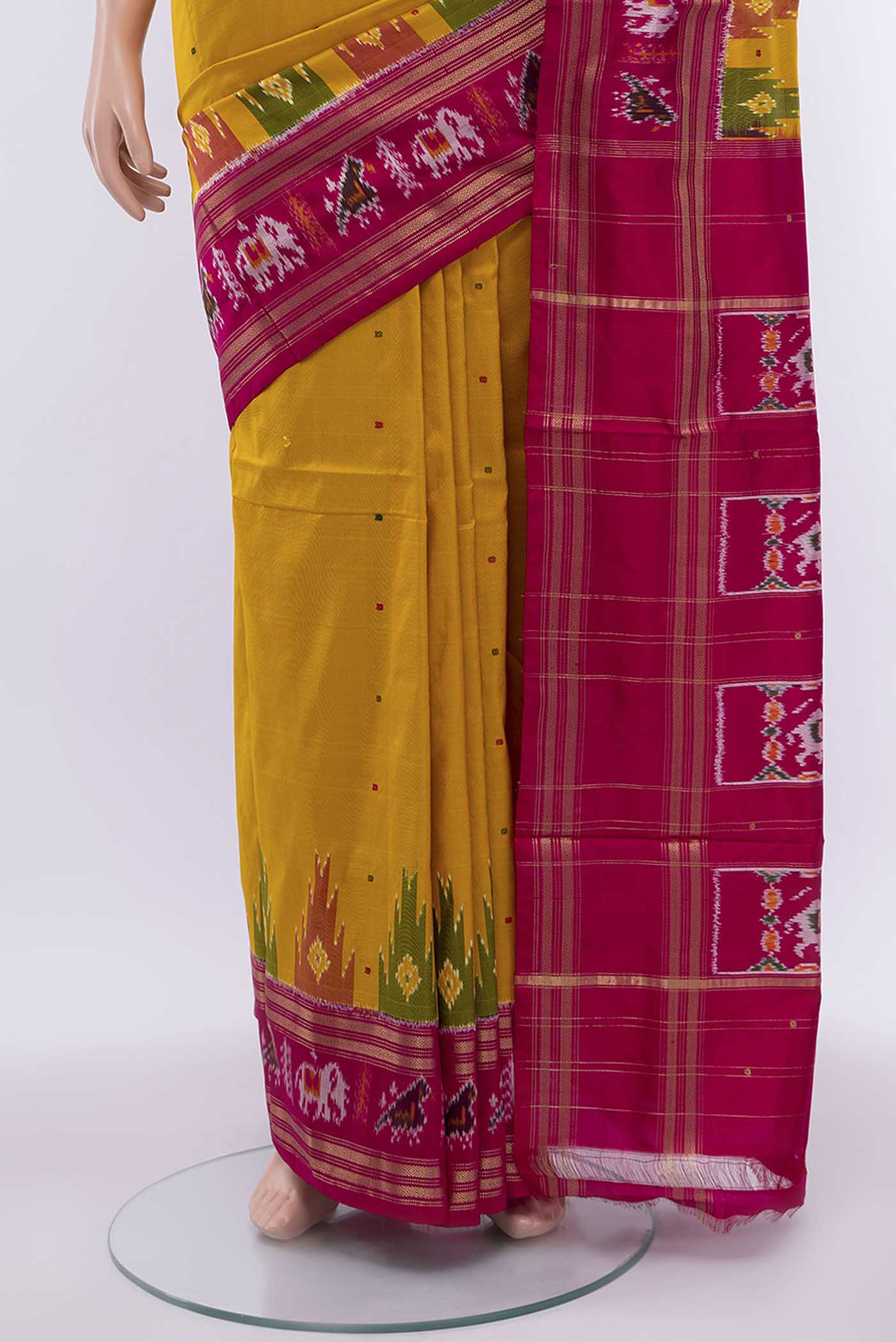 pleats pallu